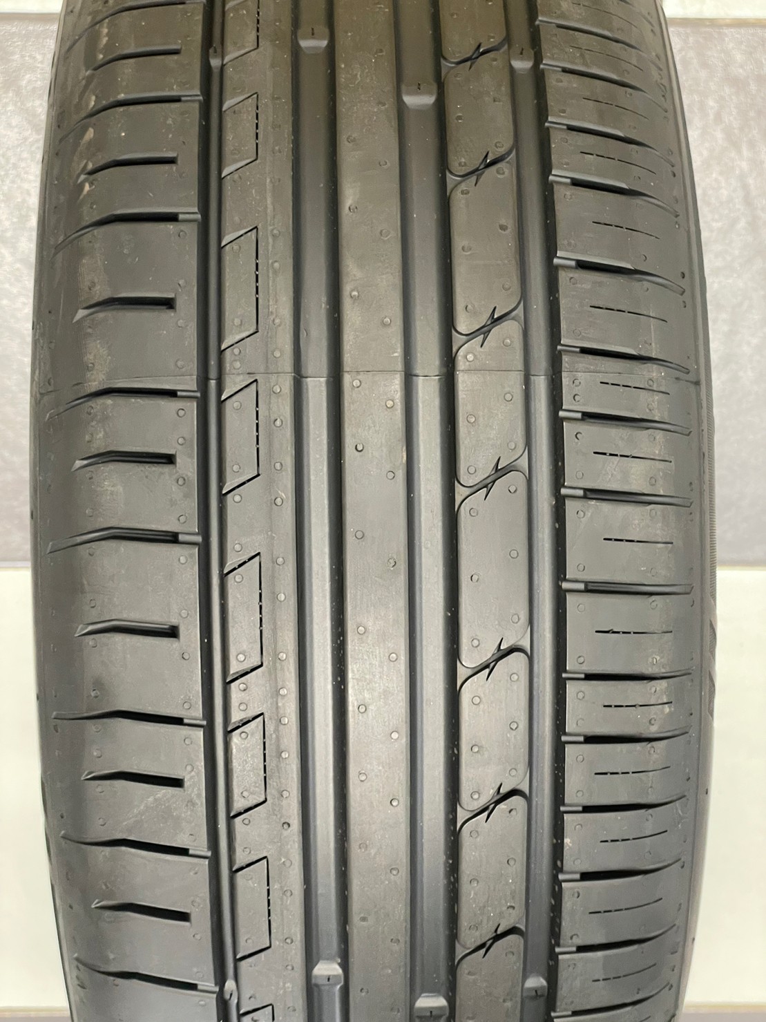 ยางใหม่ GITI SynergyH2 225/55R17 ยางใหม่ปี2023 ราคาโปรโมชั่นพิเศษ พร้อมติดตั้งฟรี