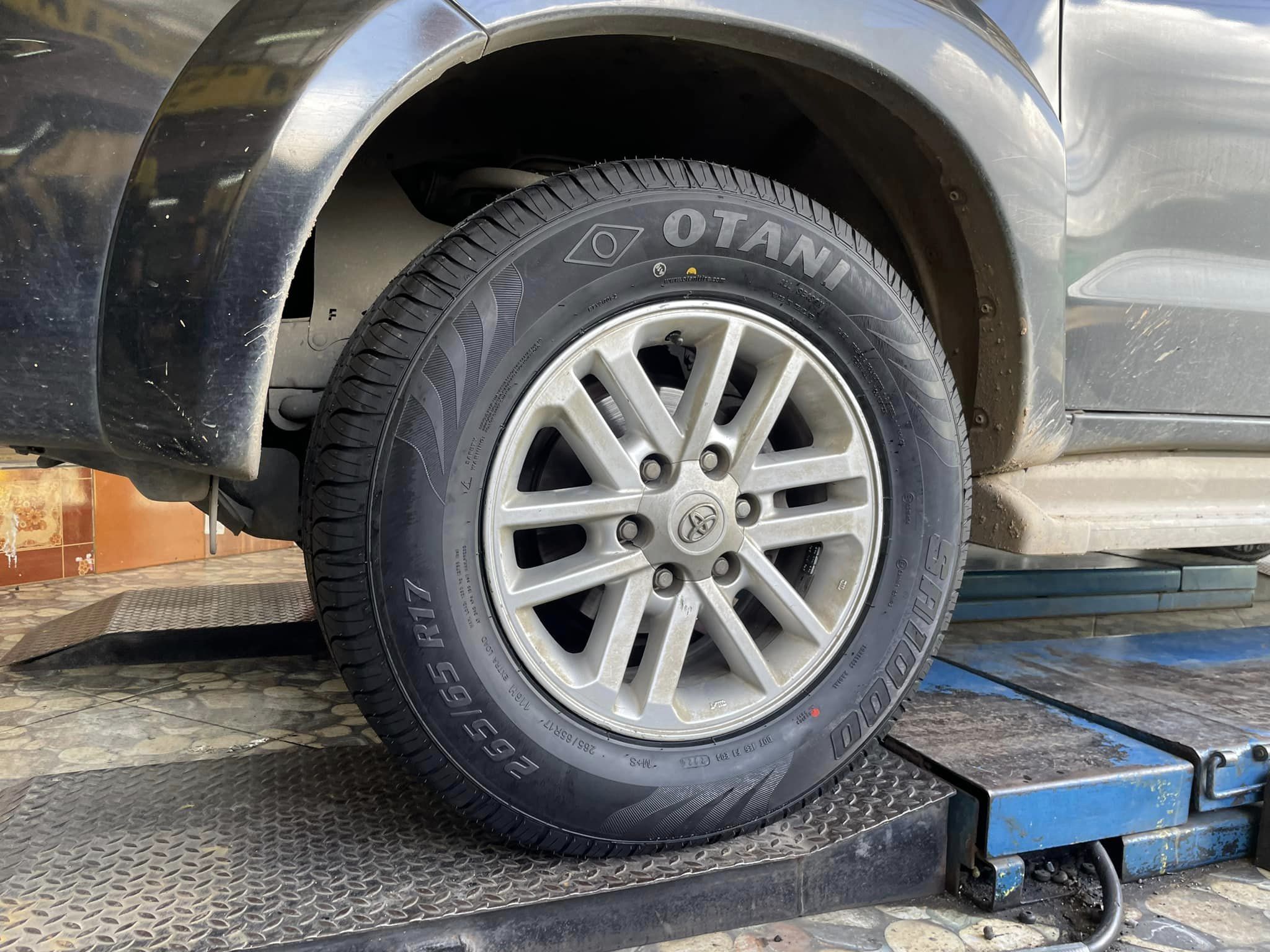 #TOYOTA_VIGO❤️ #OTANI #SA1000 265/65R17