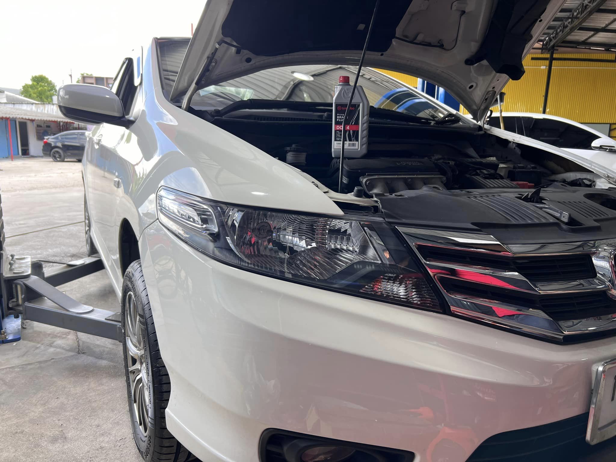 🚘 #HONDA_CITY 👉#ผ้าเบรคพรีเมี่ยม #NIKOYO #เบรคนุ่ม ระยะเบรคสั้น 👉#เปลี่ยนถ่ายพลัชชิ่งน้ำมันเกียร์