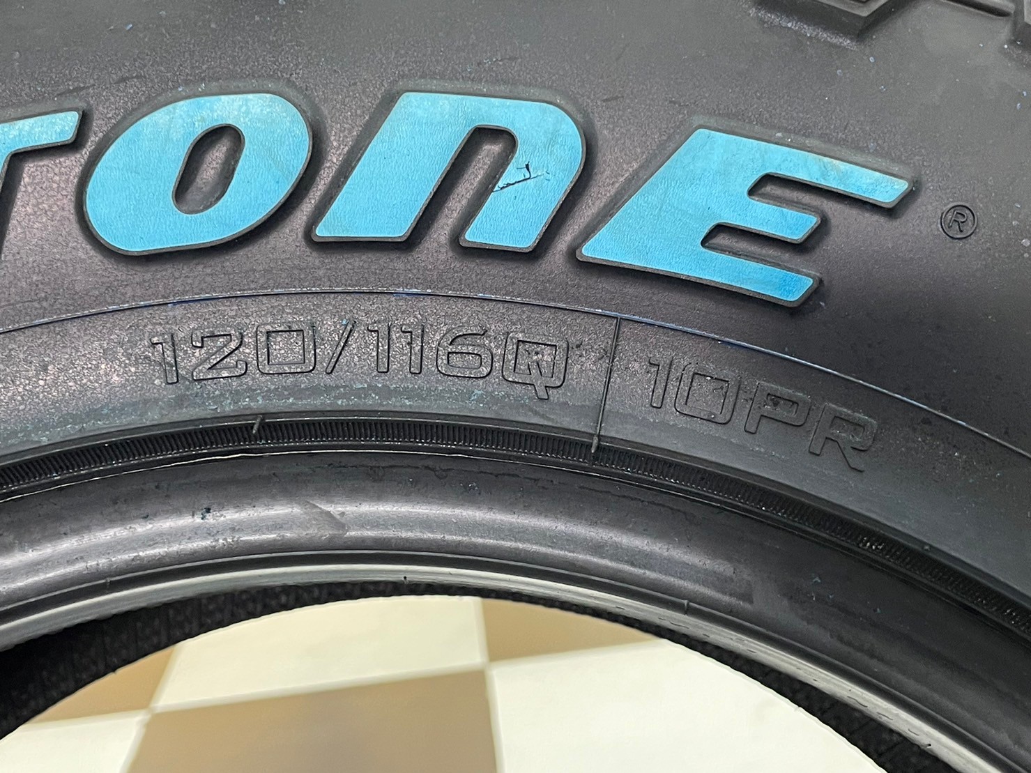 ยางใหม่ 245/75R16 Deestone Power Cruz รุ่น MUD TERRAIN - MT431 (แก้มขาว) ยางใหม่ปี2024