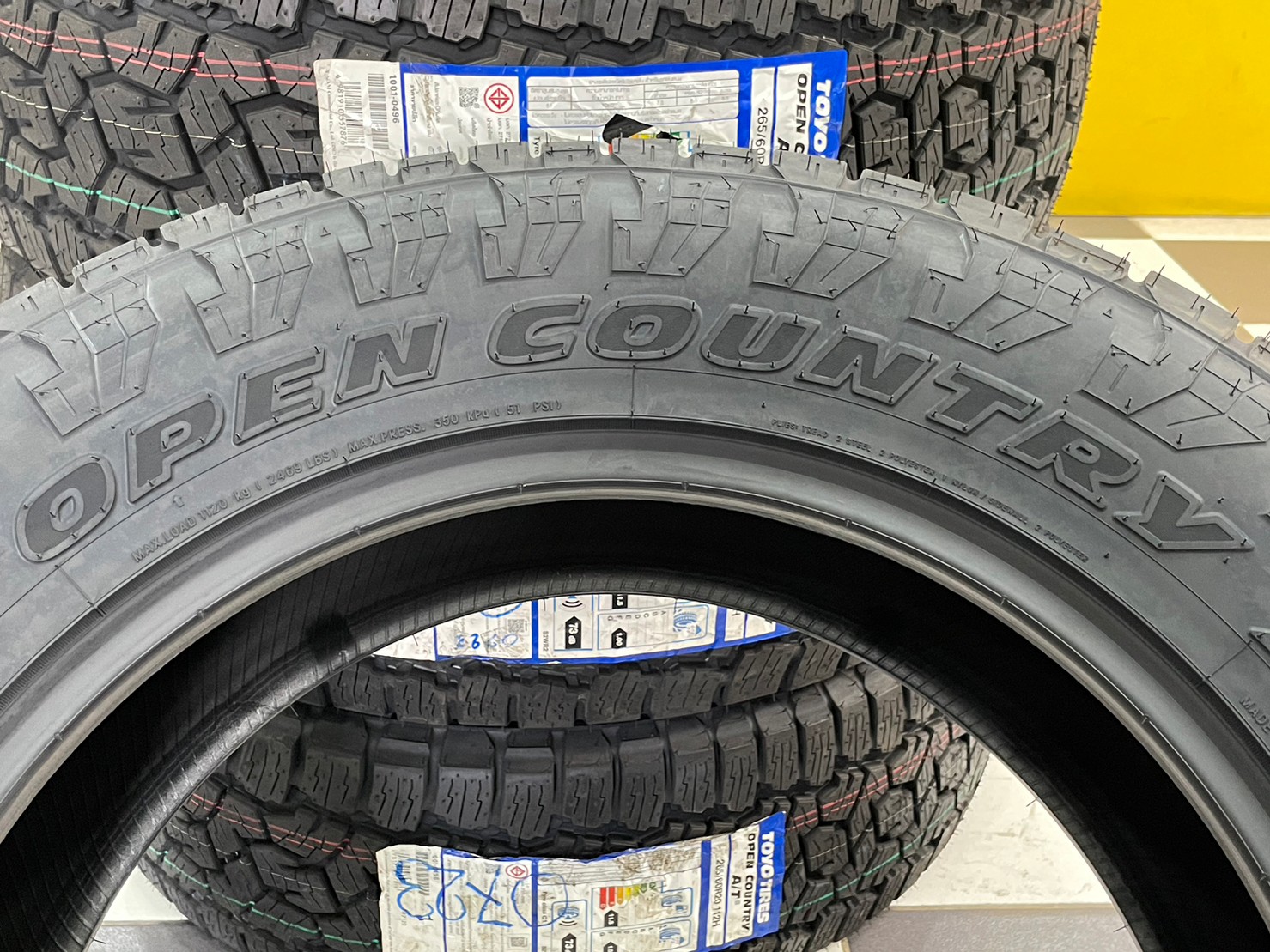 TOYO OPEN COUNTRY AT III 265/60R20 ยางใหม่2023