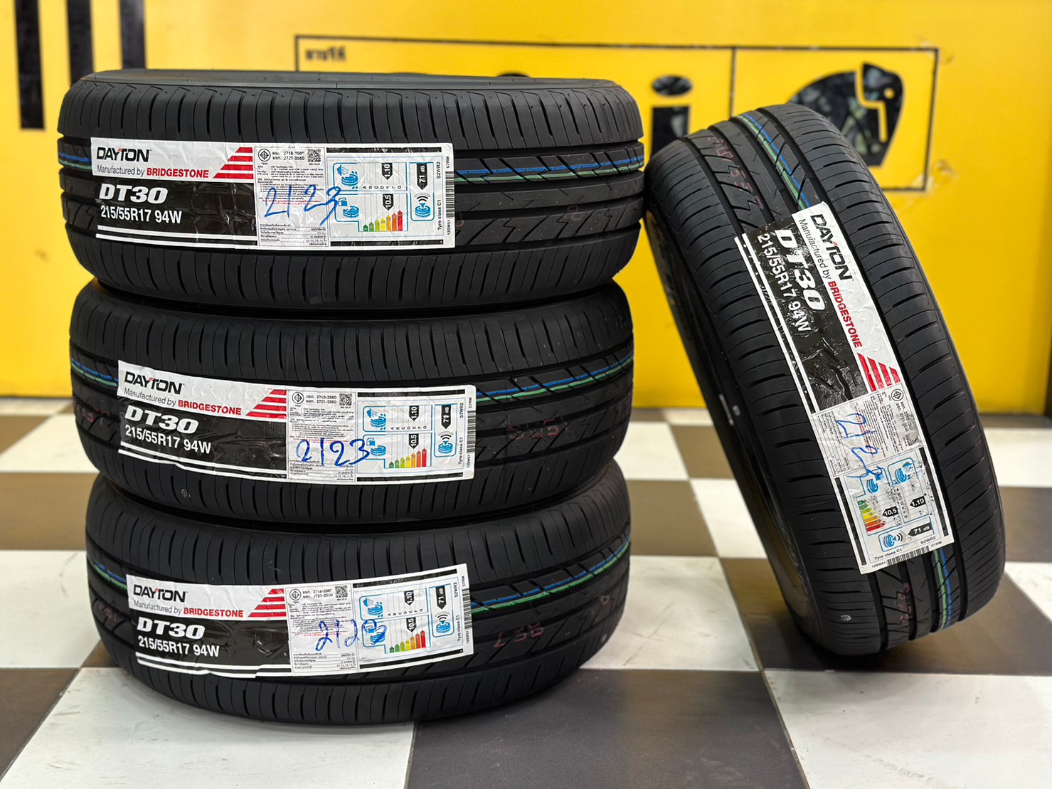 215/55R17 Dayton ผลิตโดยบริดจสโตน🇹🇭 ยางใหม่ปี2023