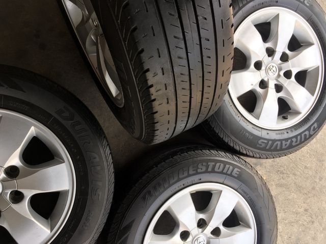 ล้อแม็กซ์ Toyota ขอบ16ขนาด6รู139 พร้อมยางBridestone ยางปี16สำหรับรถตู้ รถกระบะ