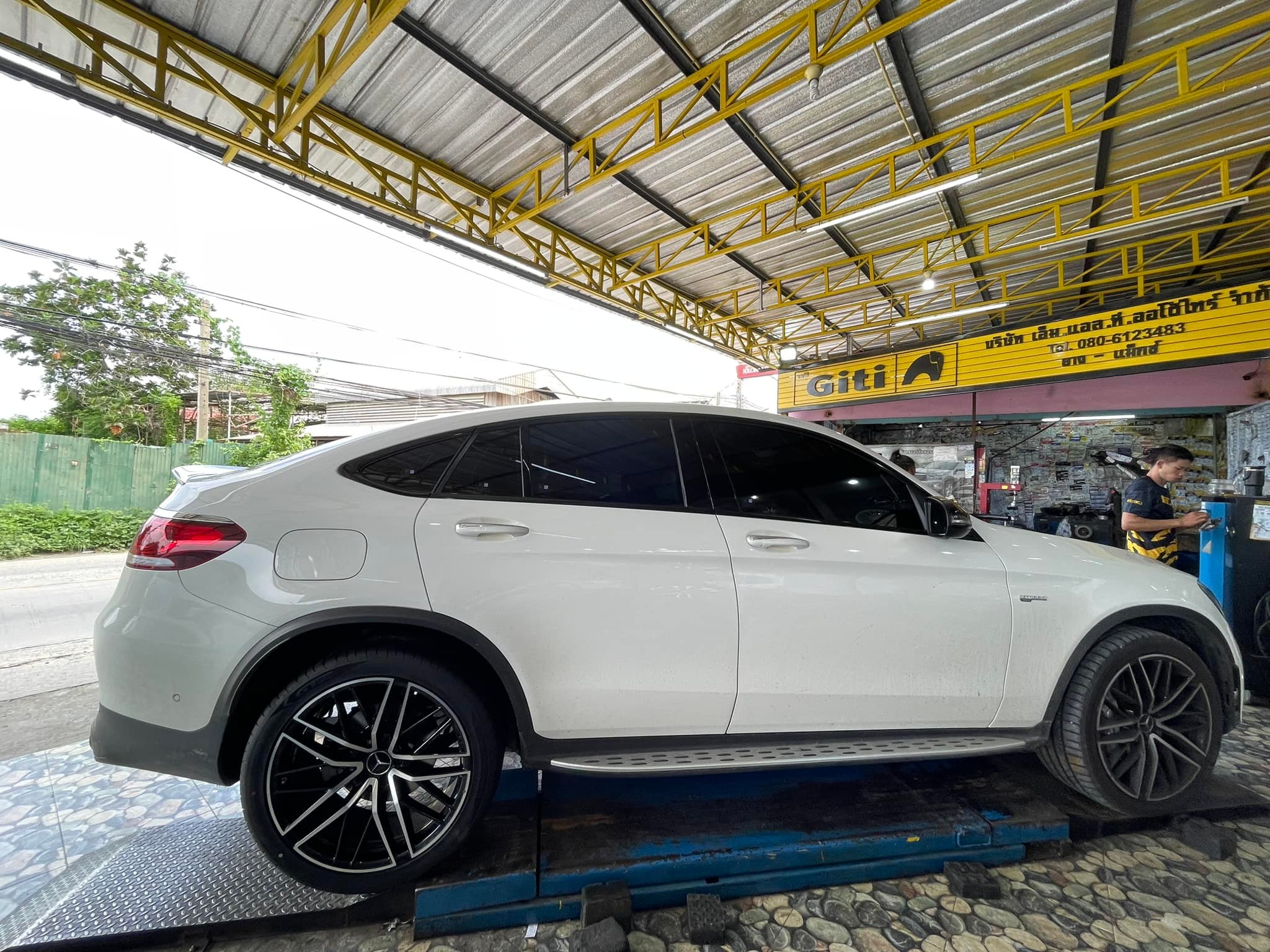 BENZ GLC43🛞 #GT RADIAL SportActivE2 295/35R21