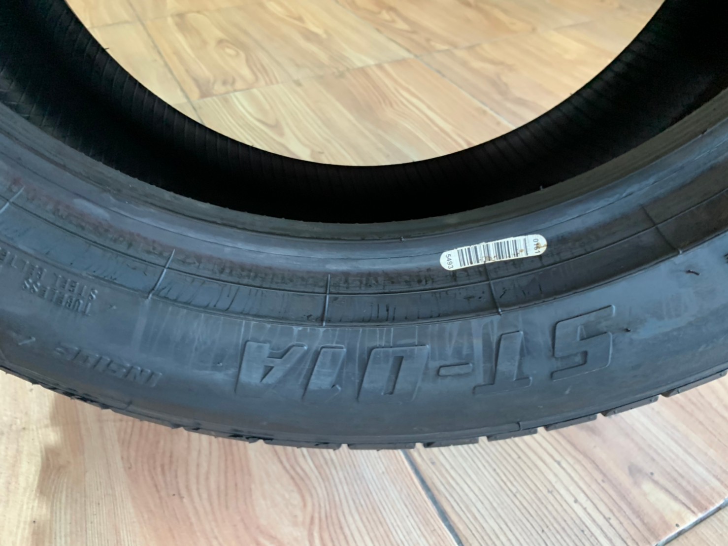 ยางใหม่ 225/50R17 ยางรถยนต์ FIRENZA ST-01A