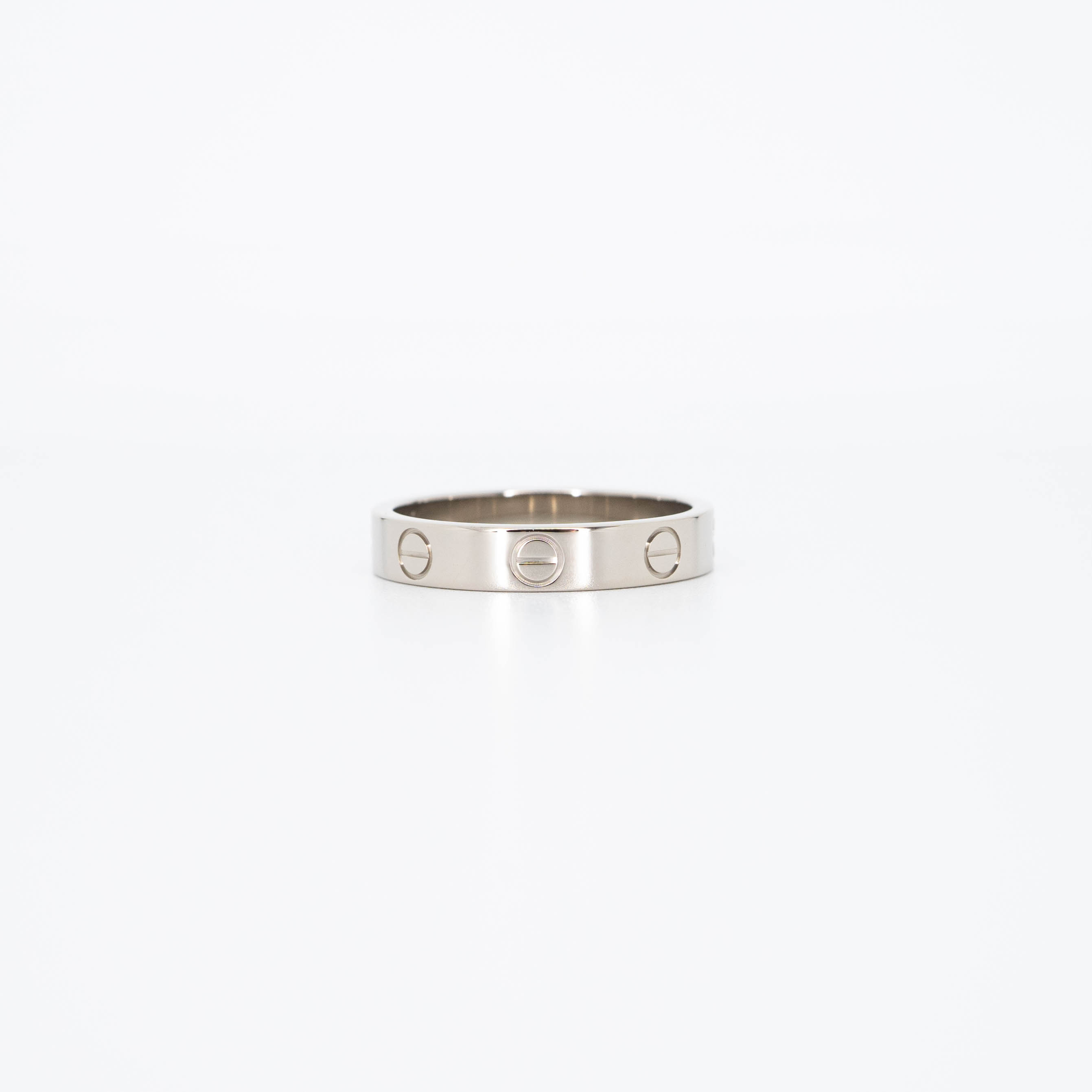 แหวน Cartier Love band ทองขาว18K ไซส์ 53# (Used)
