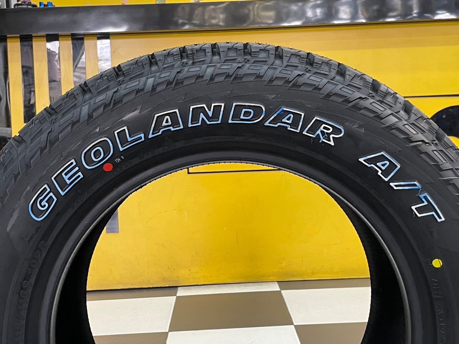 ยางใหม่ YOKOHAMA GEOLANDAR A/T G015 265/60R18 ยางใหม่ปี2024