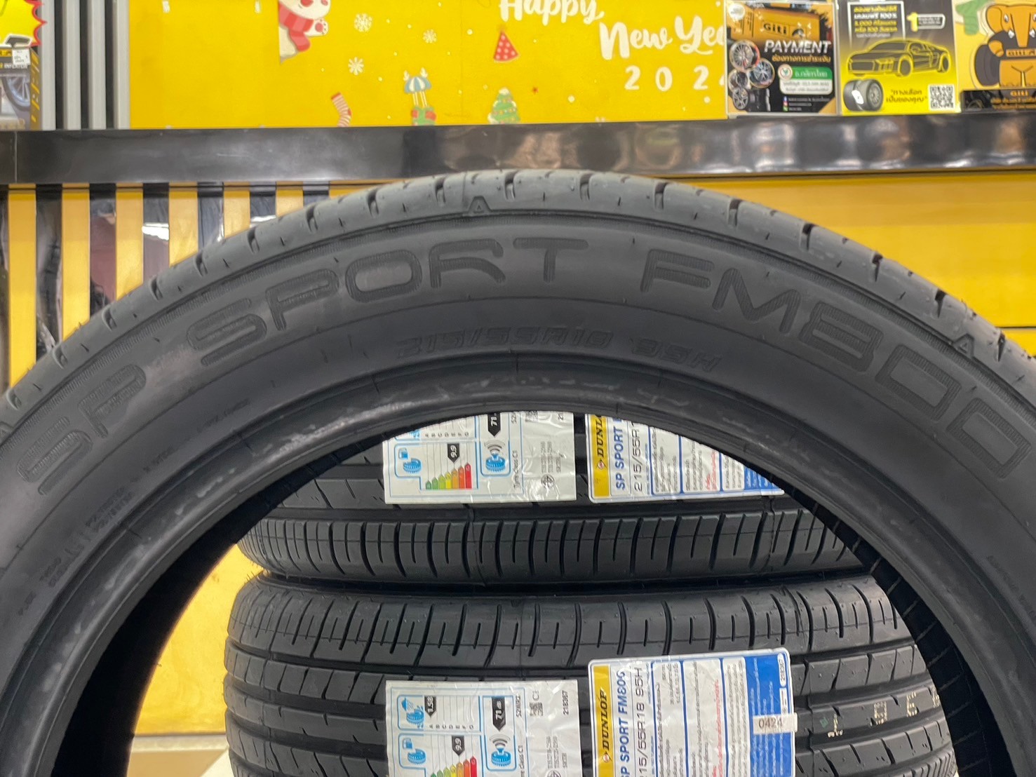 🔥ราคาโปรโมชั่น🔥🔥🔥 ยางใหม่ DUNLOP SP SPORT FM800 215/55R18 ยางใหม่ปี2024