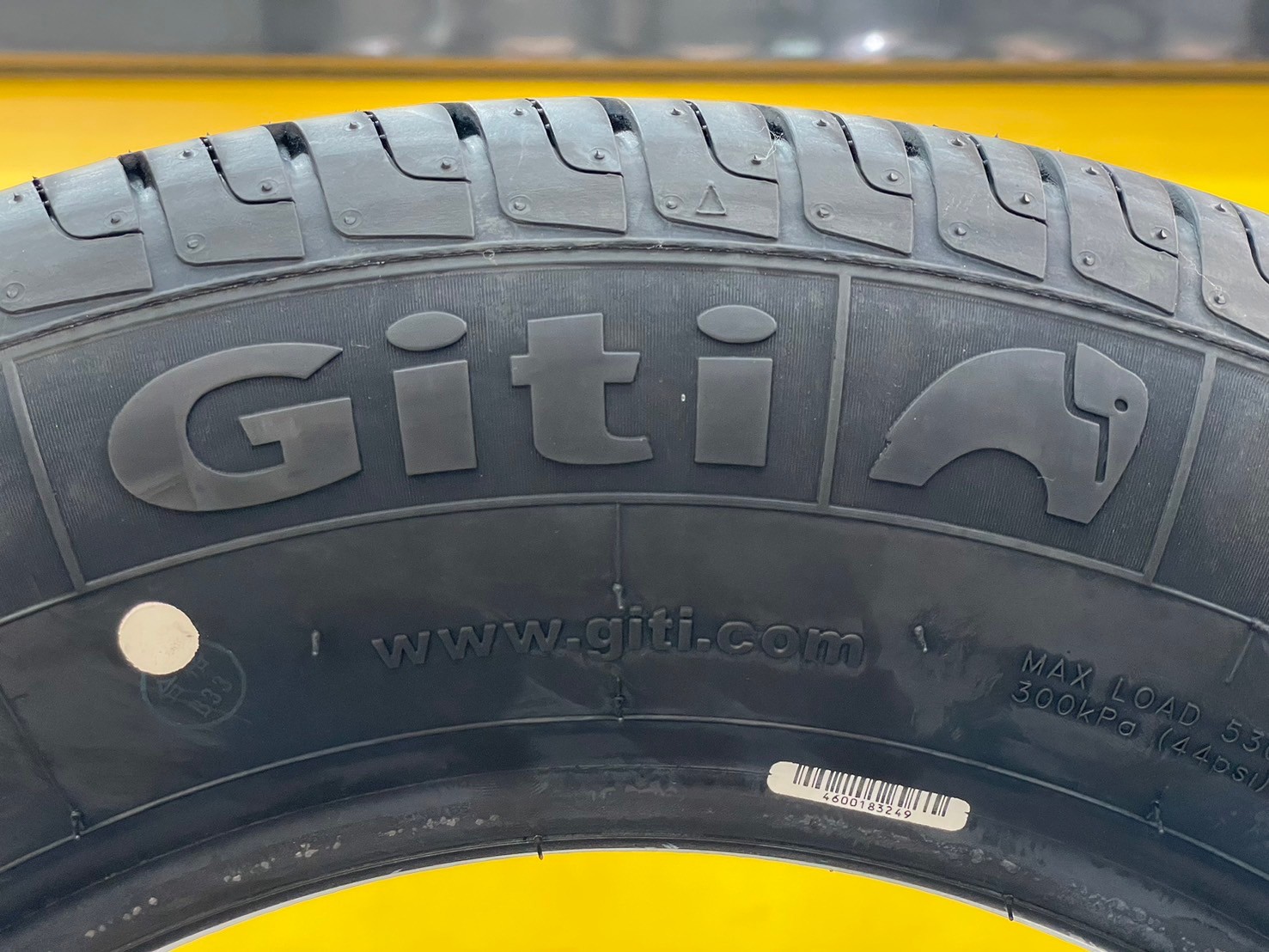 Giti Comfort T20 185/65R14 ยางใหม่ปี2024