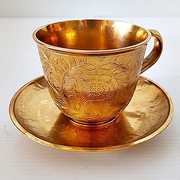 ชุดถ้วยกาแฟและชุดแก้วน้ำ ตอกลาย ถาดขอบลายปูปลา 7 x 11 นิ้ว