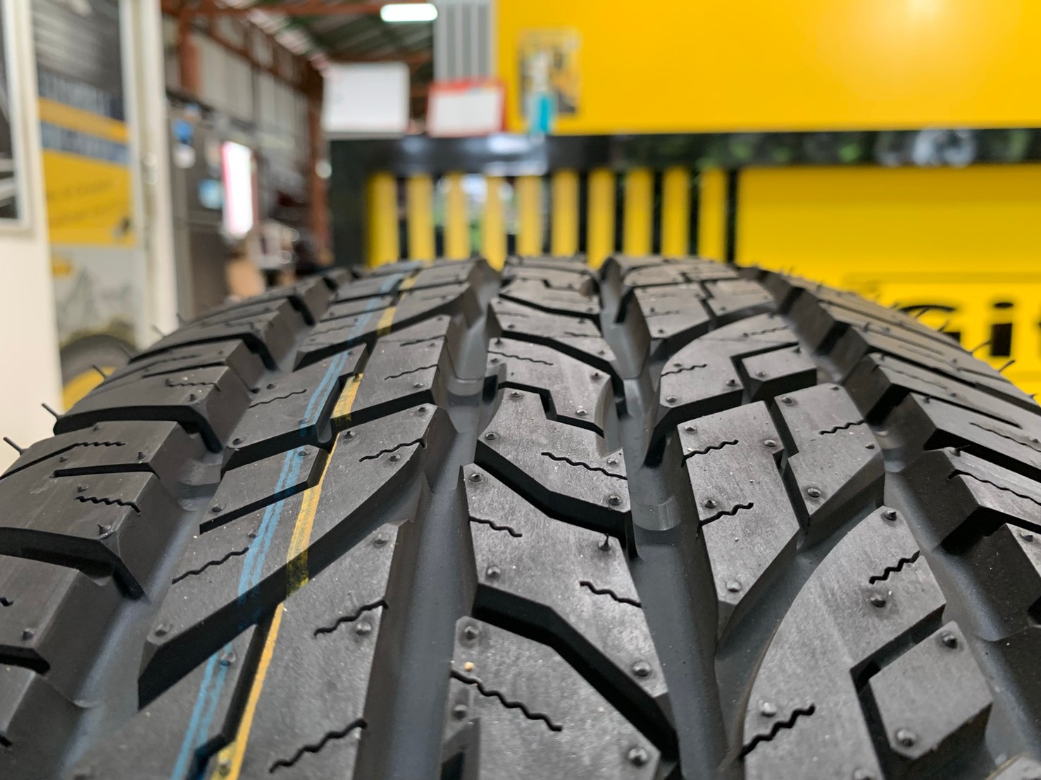ยางโอตานิ OTANI SA3000 265/75R16 ยางใหม่ปี2021 ราคาพิเศษพร้อมติดตั้งฟรี สามารถสอบถามเพิ่มเติมได้ค่ะ