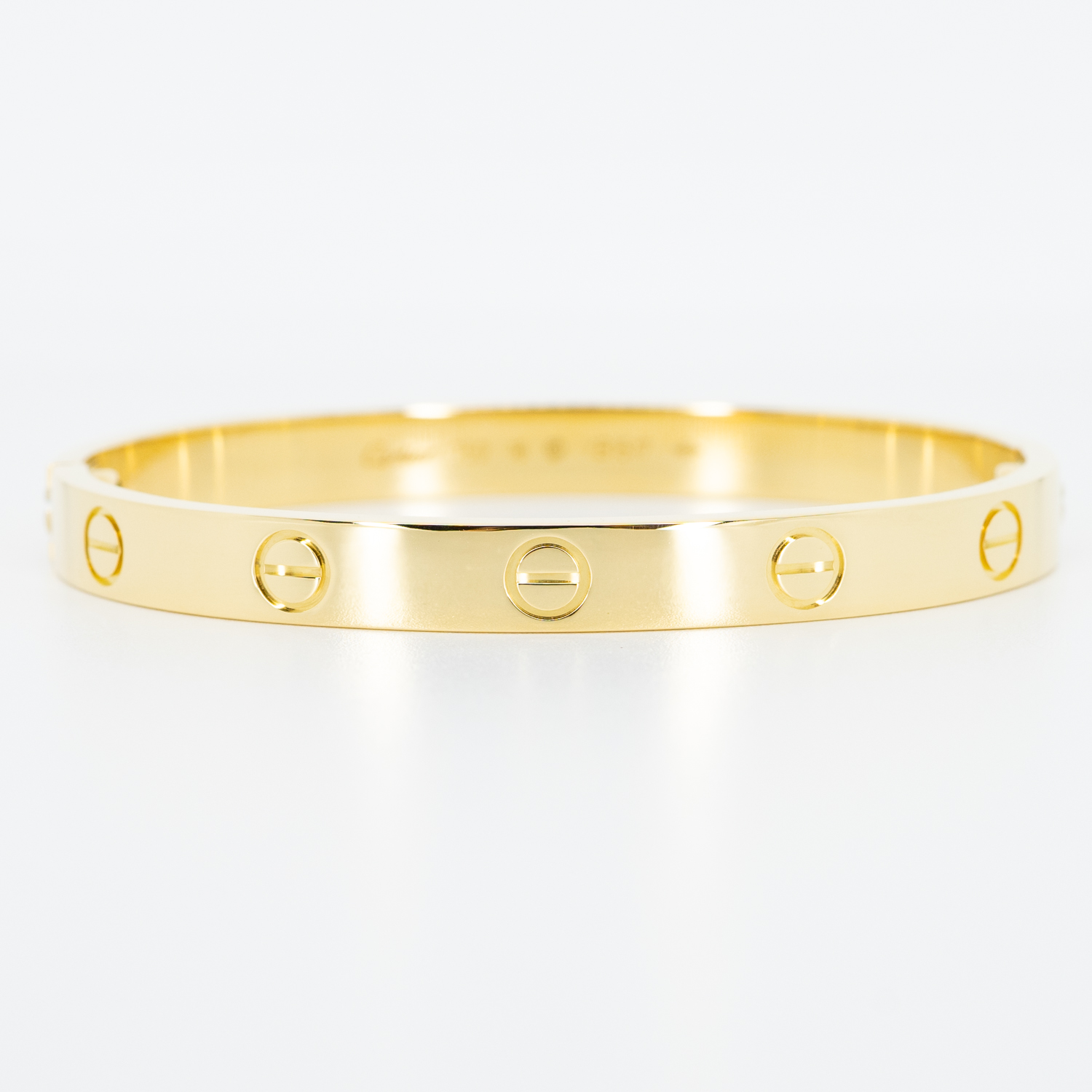 กำไล Cartier Love Bracelet ทองคำ18K ไซส์16 (Used) +กล่องและไขควง