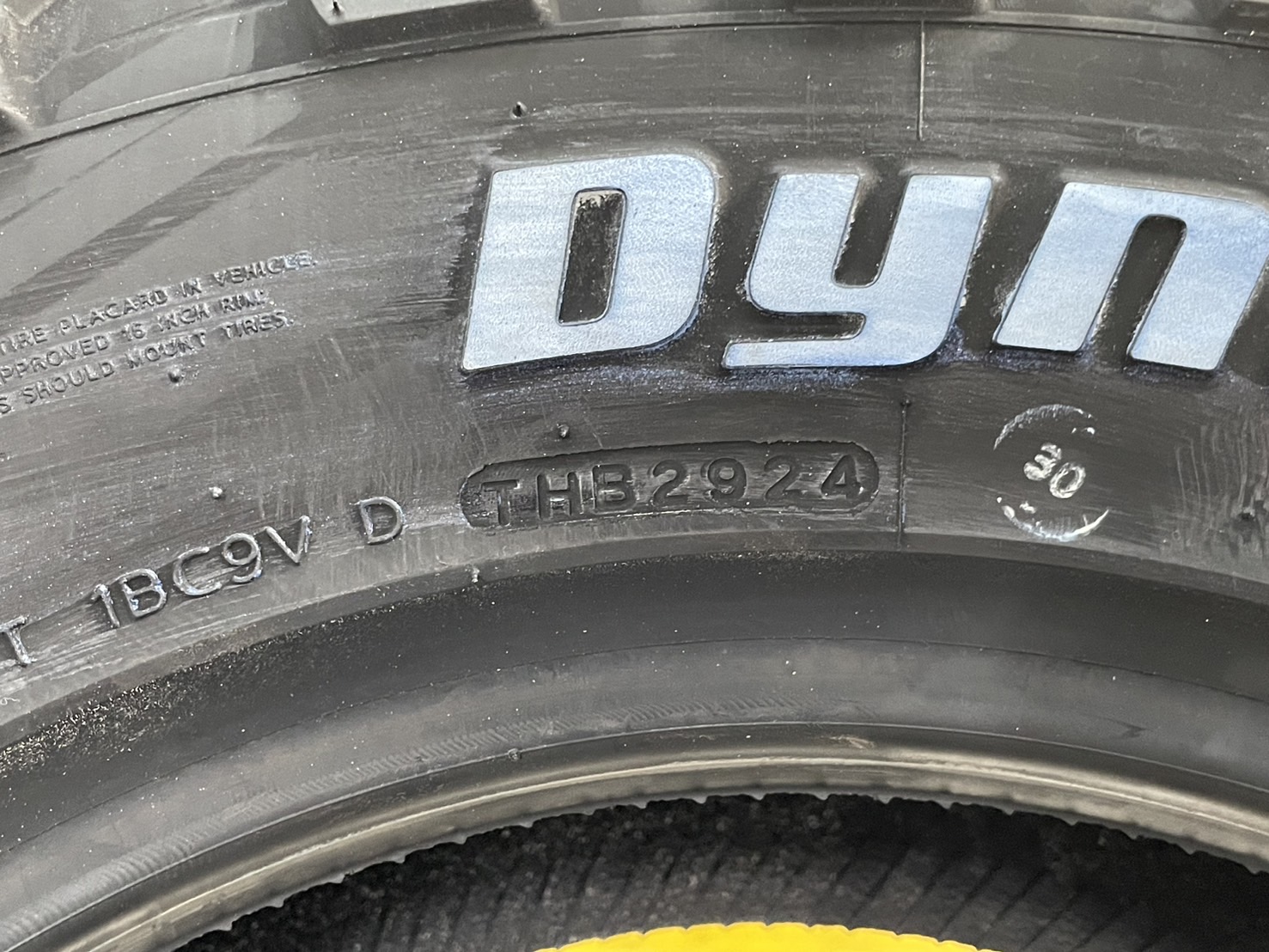 ยางใหม่ HANKOOK Dynapro AT2 Xtreme (RF12) 265/70R16 ยางใหม่ปี2024🔥 ยางตัวหนังสือสีขาว🔥