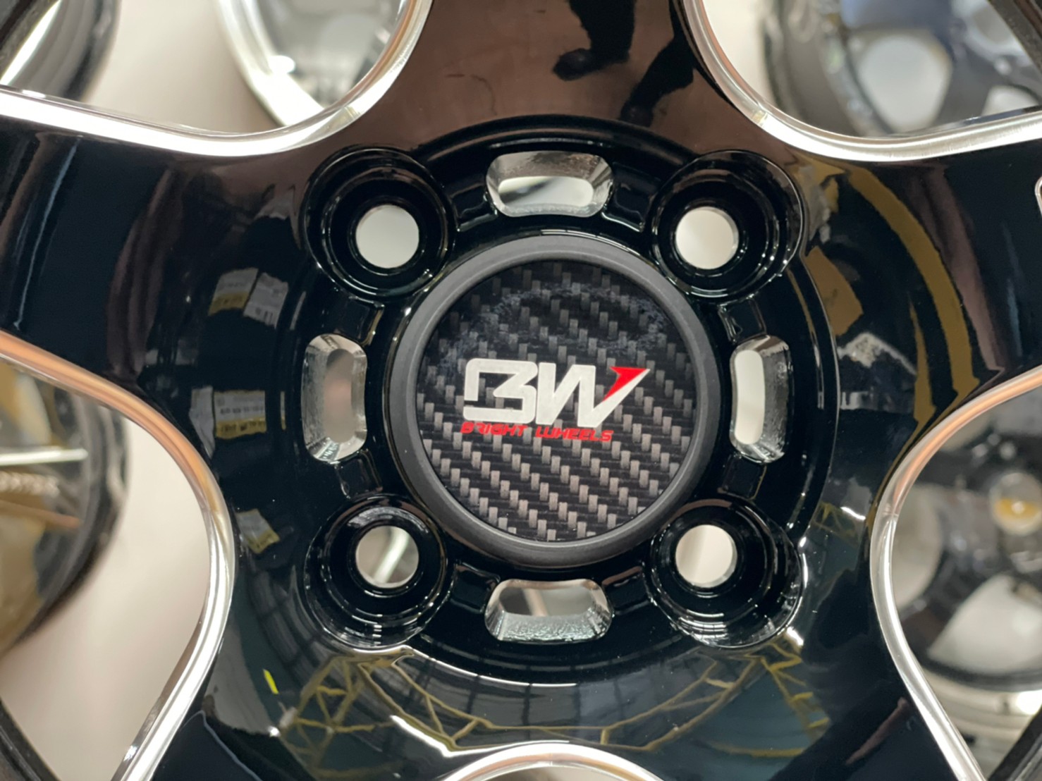 ล้อแม็กซ์ขอบ15 Brightwheels BW-63 ขอบ15 กว้าง7 ออฟ38 4รู100 สีดำขอบเงา(LP/B)