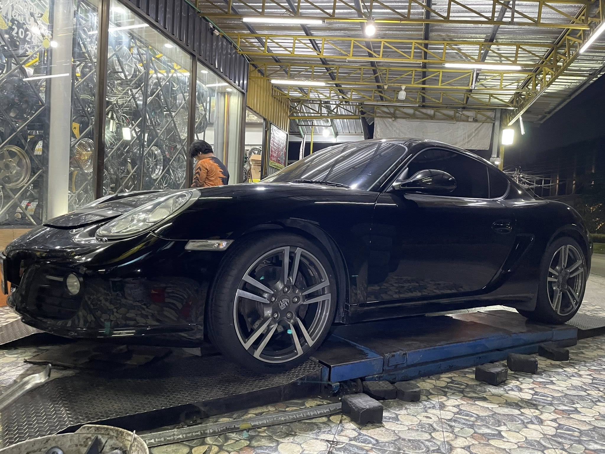 #PORSCHE_CAYMAN🚘เปลี่ยนยาง 🛞🐘#Giti_SportS2_235/35R19 🛞 #Giti_SportS2_275/35R19