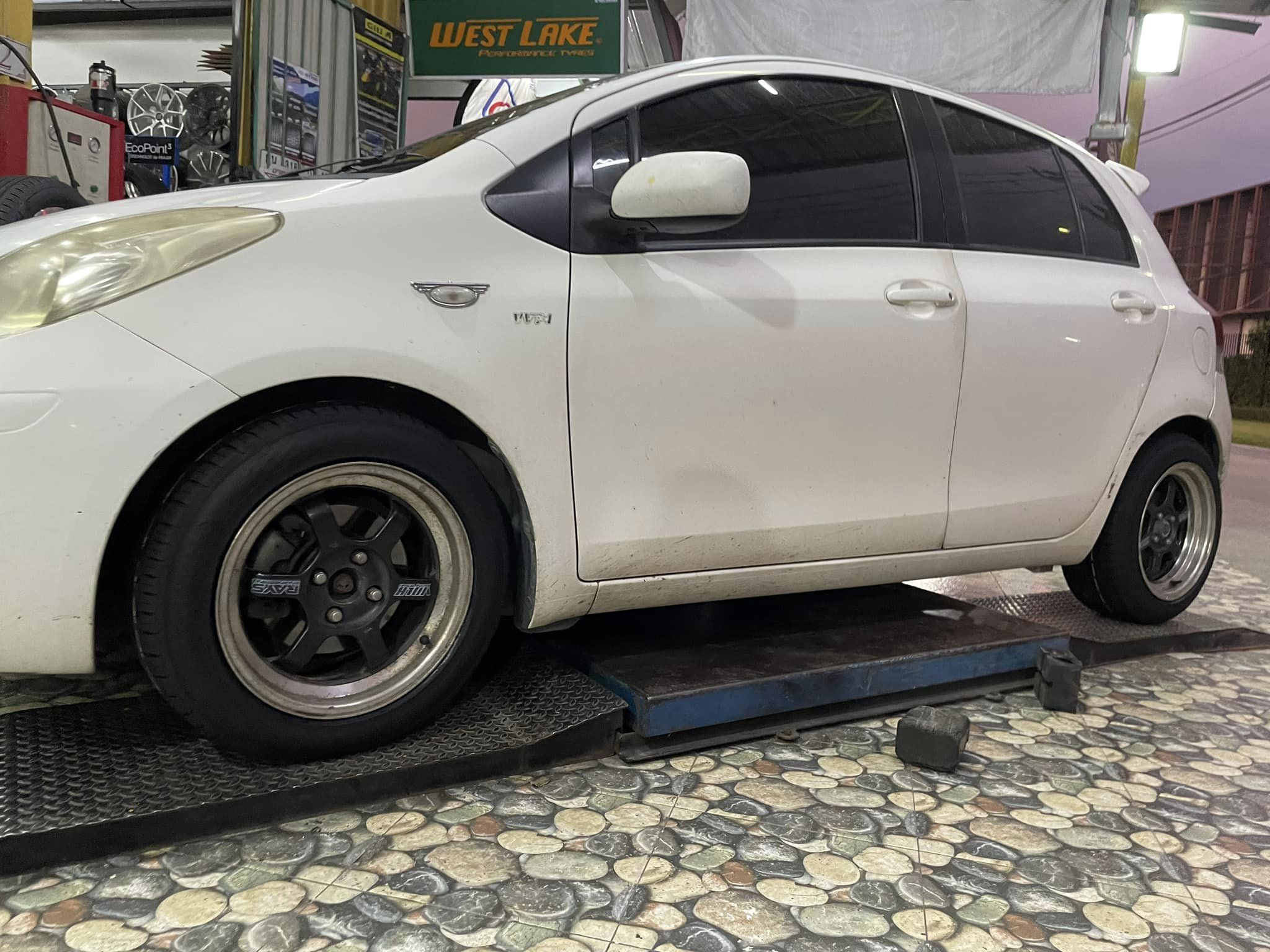 #TOYOTA_YARIS เปลี่ยนยาง #KUMHO_PS31_195/55R15