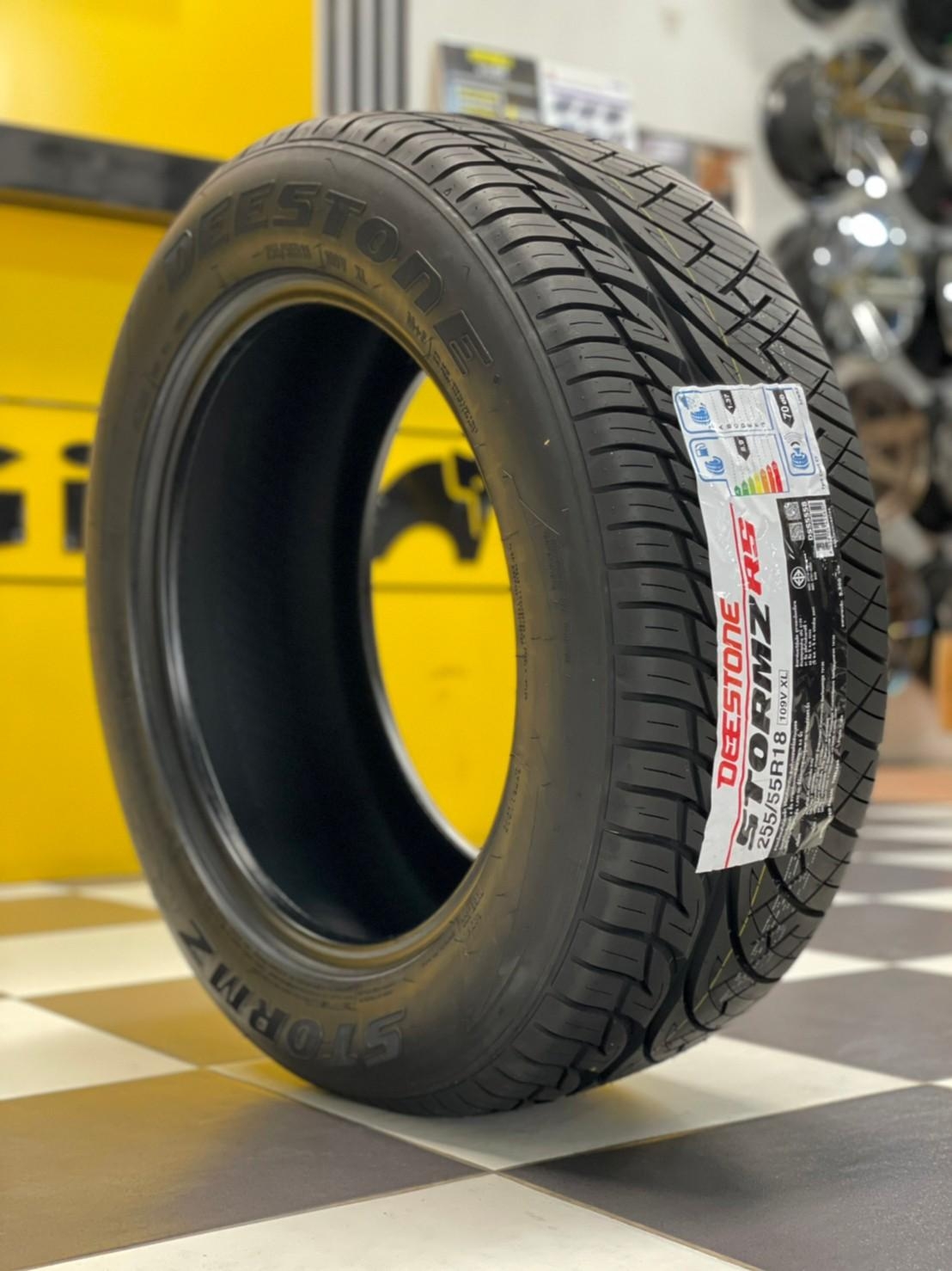 ยางใหม่ DEESTONE STORM RS 255/55R18 ยางใหม่ปี2022