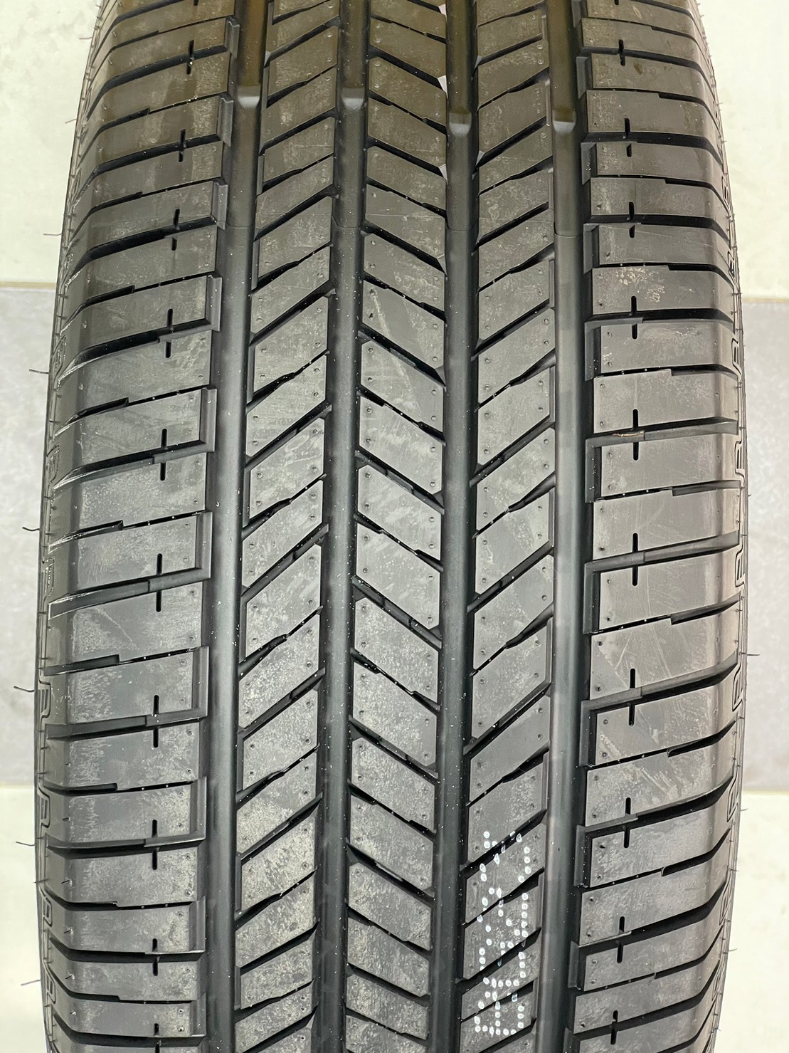 265/70R16 GITI 4x4 HT152 ยางทางเรียบตัวหนังสือสีขาว นุ่มเงียบ ยางรถยนต์คุณภาพดี สมรรถนะสูง ยางใหม่ปี2023