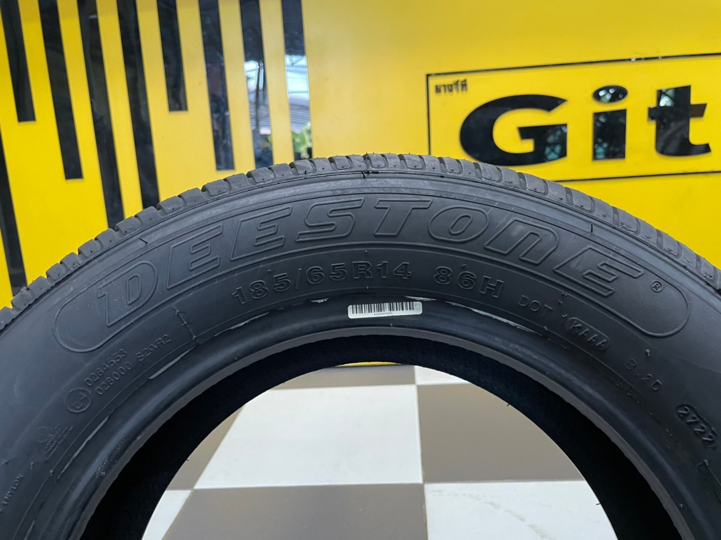 185/65R14 ยางใหม่Deestone R201 ยางใหม่ปี2022
