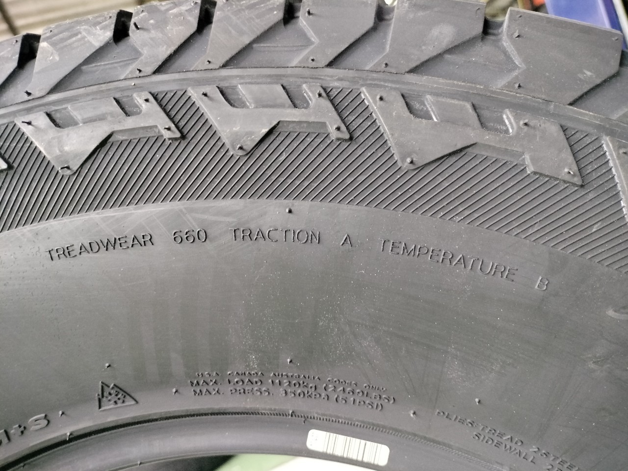 Hankook Dynapro AT2 265/70R16