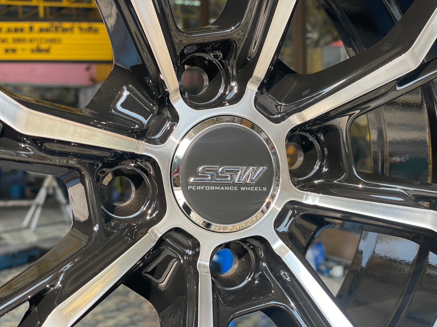 ล้อแม็กซ์ใหม่ขอบ15 สวยหรู สีดำเงากลึงหน้า SSW389 15x6.5 ET35 4x100