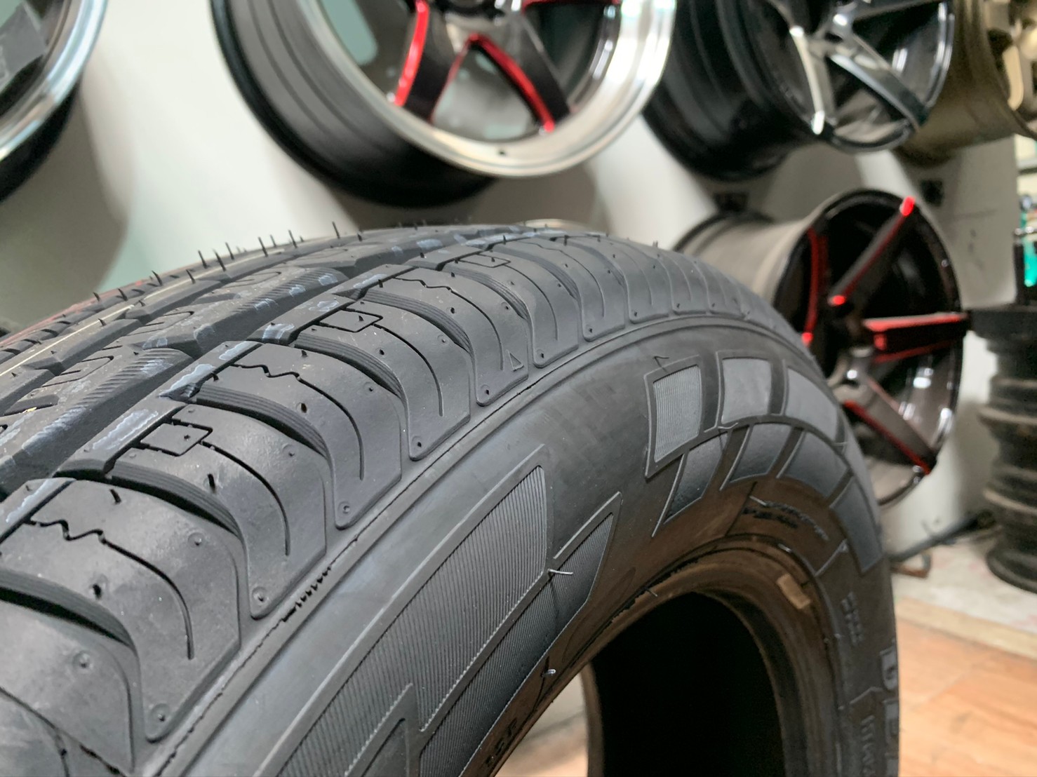 225/65R17 Deestone Payak HT603 ยางคุณภาพดี นุ่มเงียบ ยางใหม่ปี2020