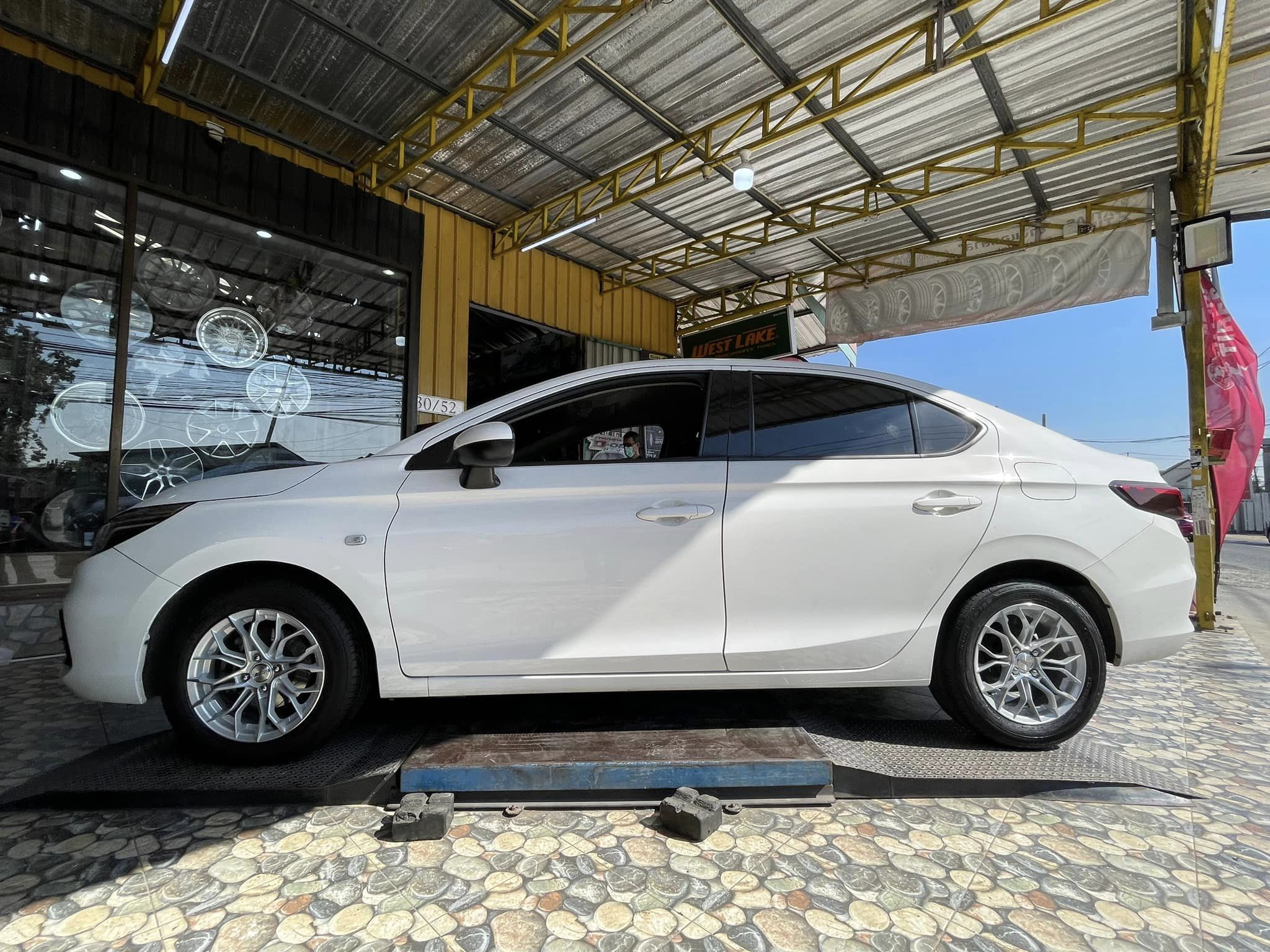 #SSW390 15x6.5 ET35 4x100 🛞 Stamford_SportWheel