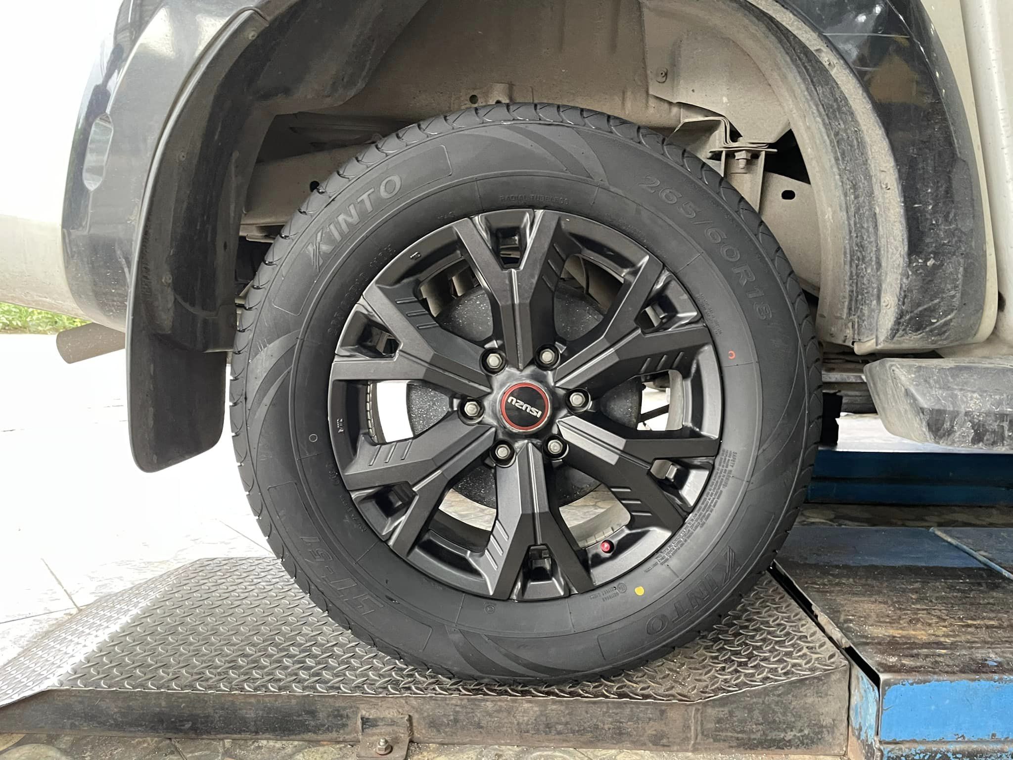 #ISUZU_DMAX 🙏 🛞#ยางใหม่คินโต๊ะ #KINTO-ST51 265/60R18 ยางใหม่ปี2024