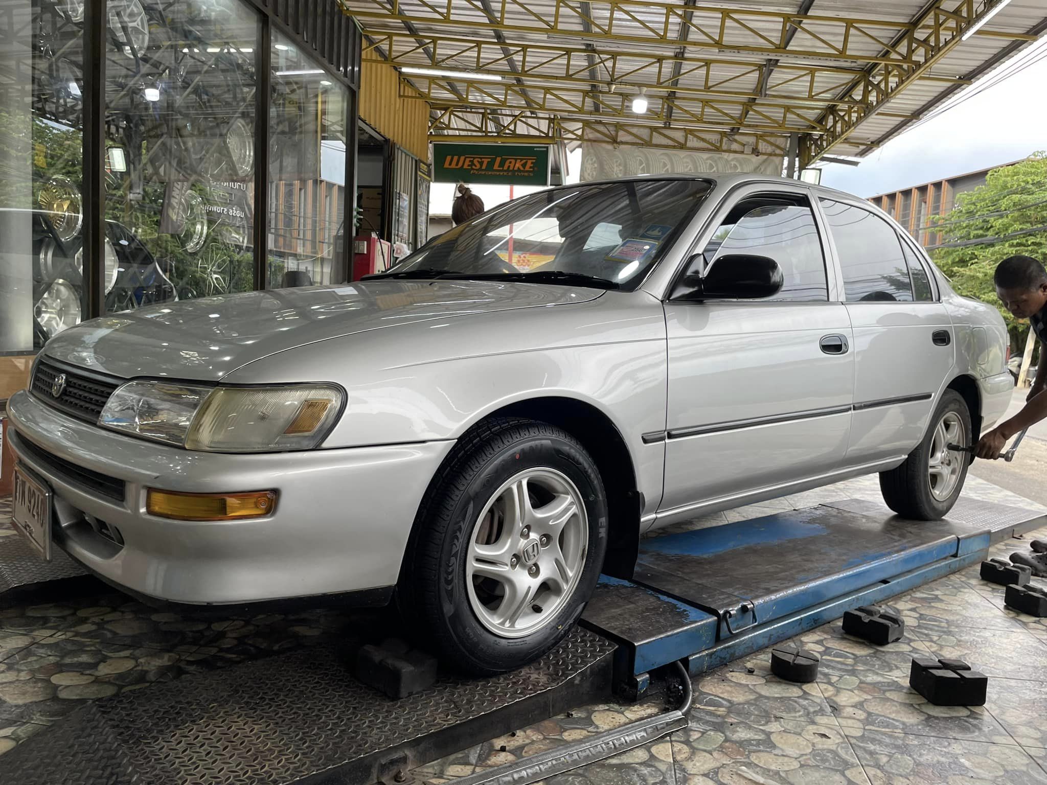 🚘 #TOYOTA_COROLLA #OTANI #EK2000 185/65R14