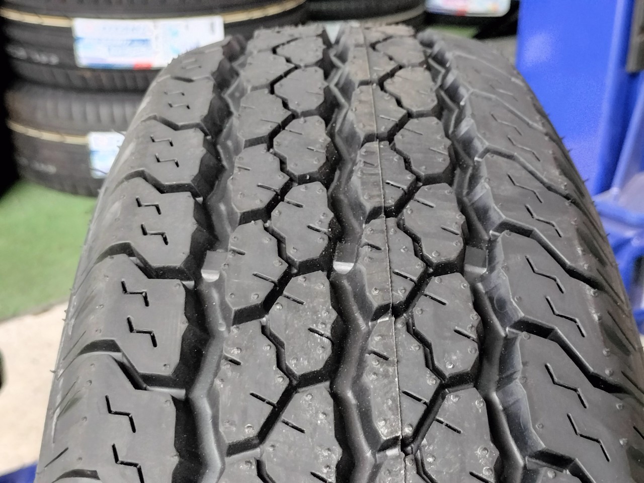 ยาง SAILUN SL12 195R14C ยางใหม่ปี 2022