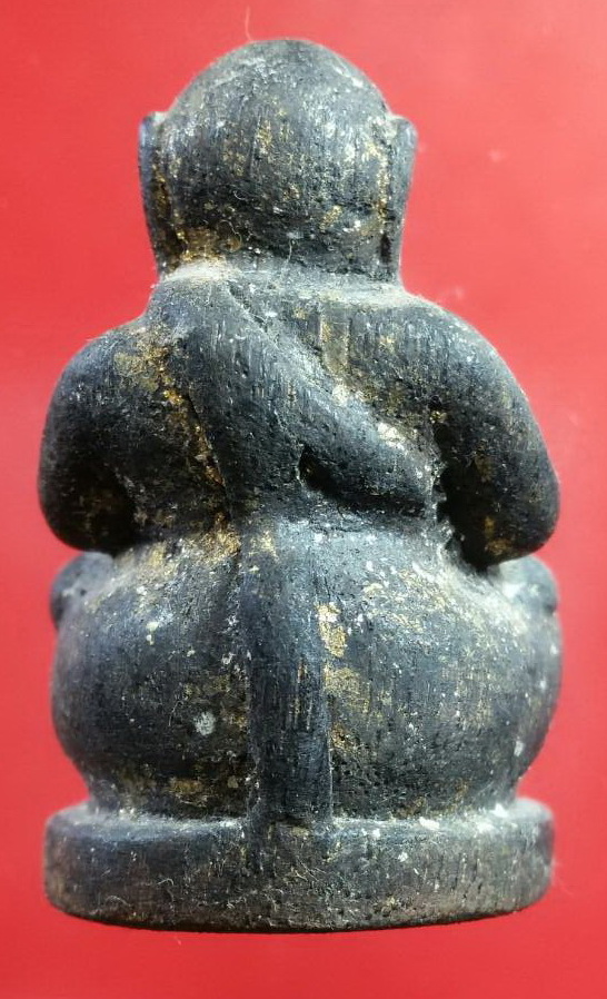 พระปิดตาลอยองค์ สวยๆ เก่าๆ ขนาดประมาณ 2 นิ้ว