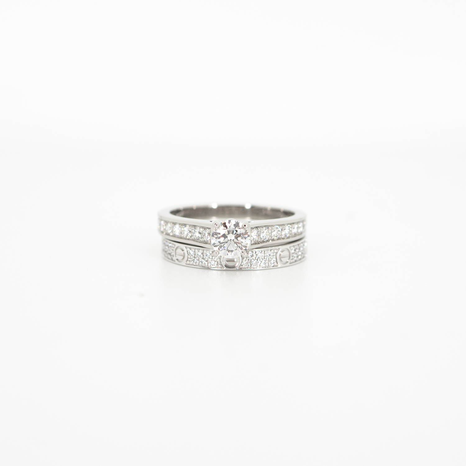 **สำหรับไซส์นิ้ว 46-47#** แหวน Cartier 1895 Solitaire ring with Pave Diamond Platinum950 with 0.32ct G VVS1 Diamond x แหวน Cartier Love SM with Pave Diamonds ทองคำขาว 18K (Used)