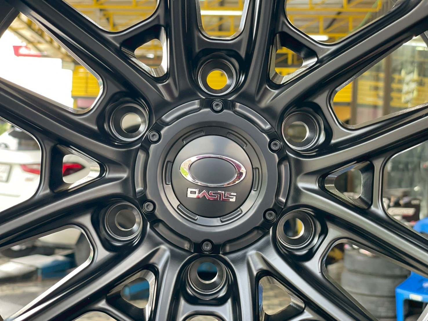 #ล้อแม็กซ์ขอบ18 #OASIS_WHEEL #INDIANA #VX-6 Flow Forming ขนาด18 ET0 6x139.7 MATT BLACK
