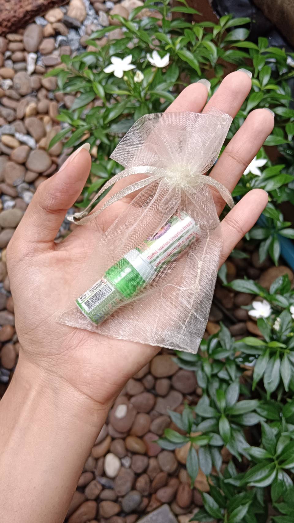 ยาดมสมุนไพรหงส์ไทยแบบหลอด แบบสองหัว ยาดมลิซ่า ความหอมสดชื่นระดับตำนาน