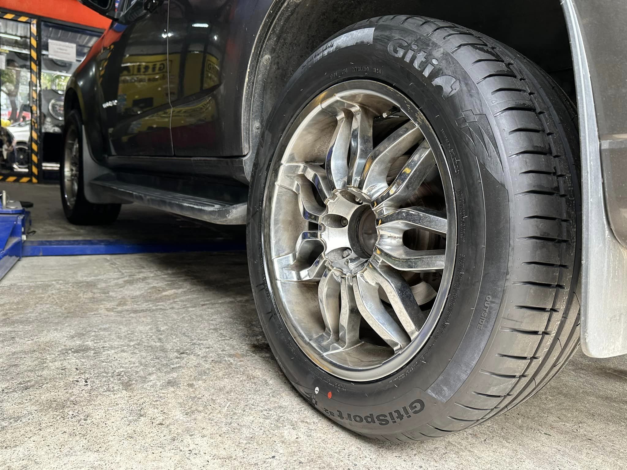 🚘 #Chevrolet_Trailblazer 🛞#Giti #SportS2 SUV 265/50R20