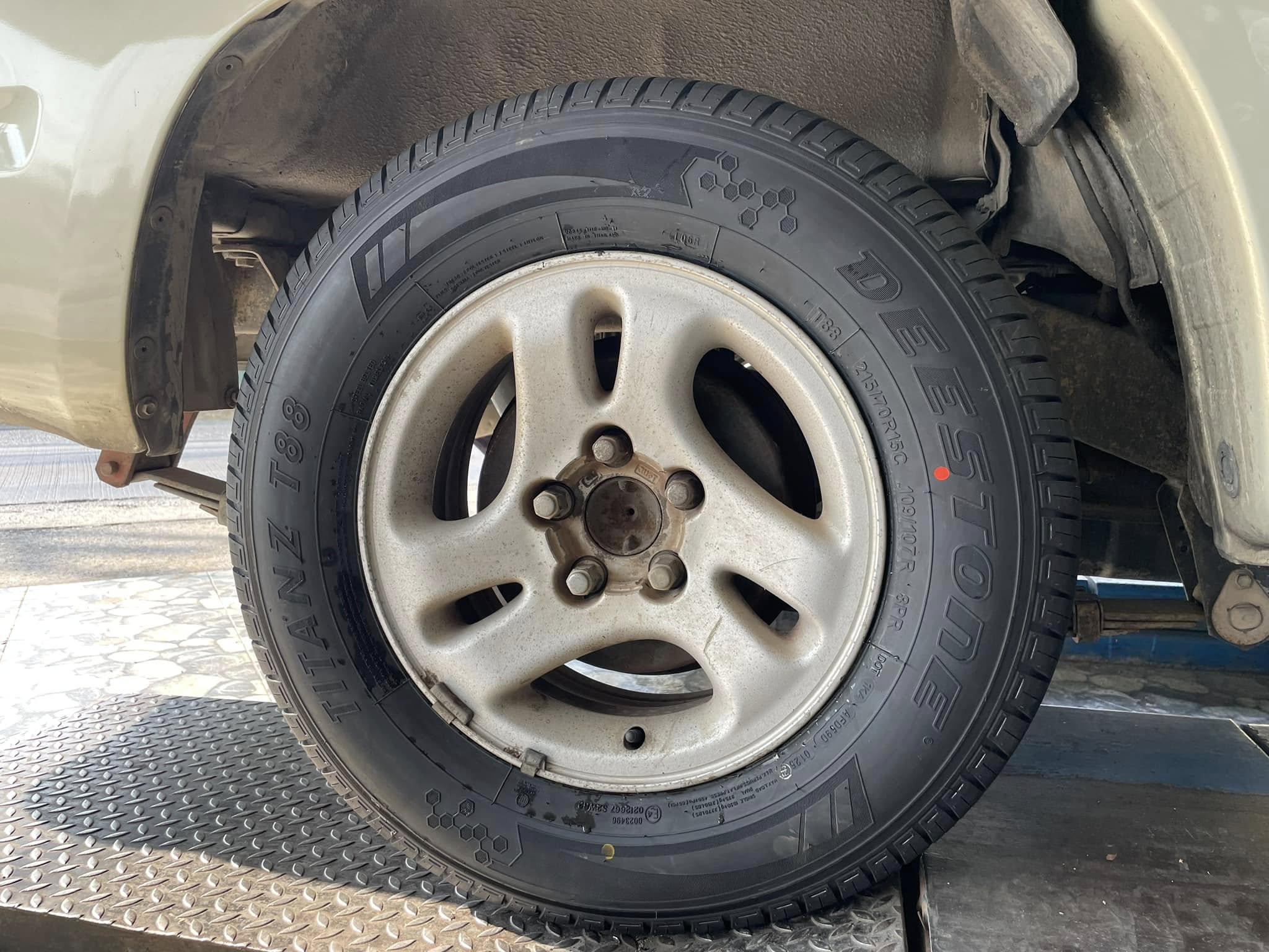 #TOYOTA_TIGER🛞 #DEESTONE_T88_215/70R15 เซอร์วิส #ช่วงล่าง