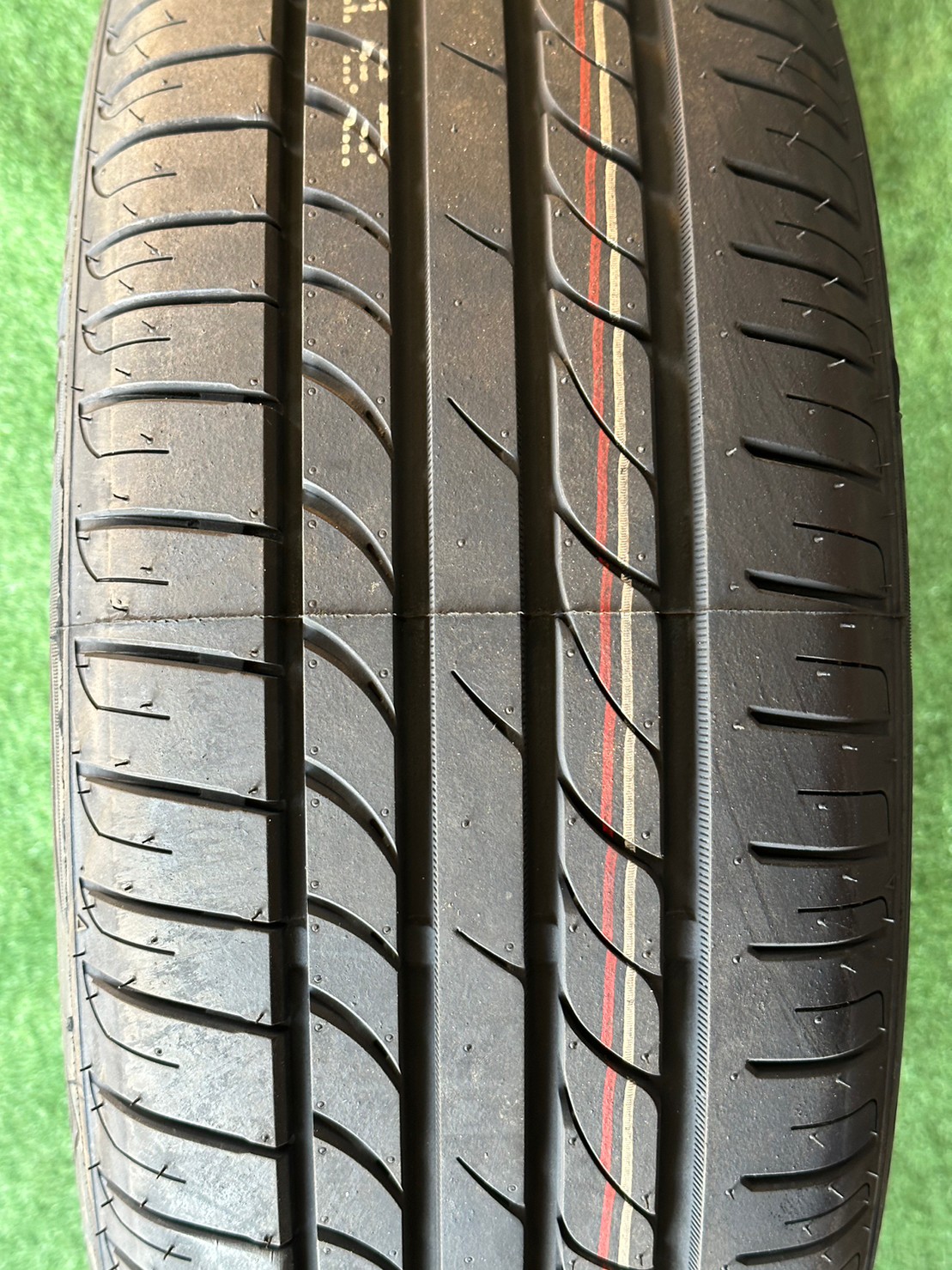 OTANI EK1000 185/55R15 ยางใหม่ปี2023 ราคาพิเศษพร้อมติดตั้งฟรี สามารถสอบถามเพิ่มเติมได้ค่ะ