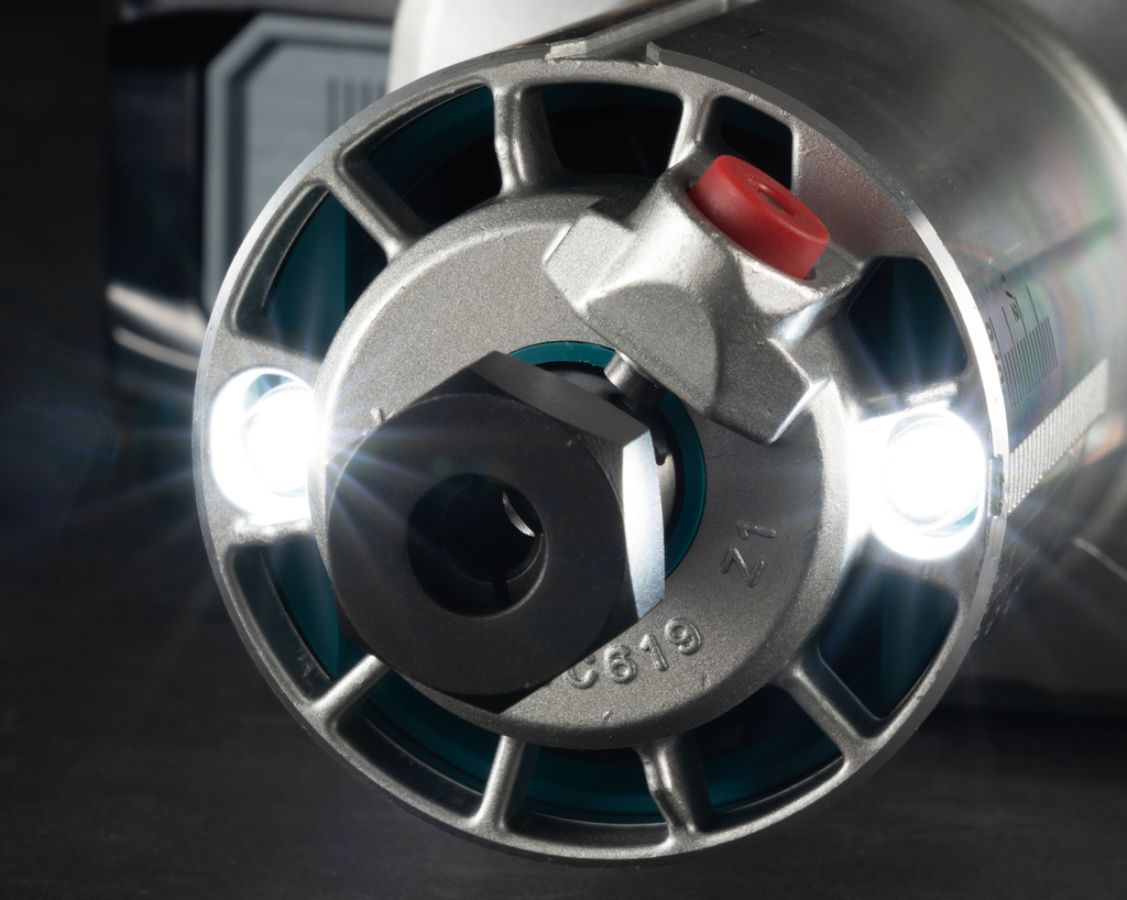 เครื่องทริมเมอร์ไร้สาย 40V รุ่น RT001GZ23 MAKITA