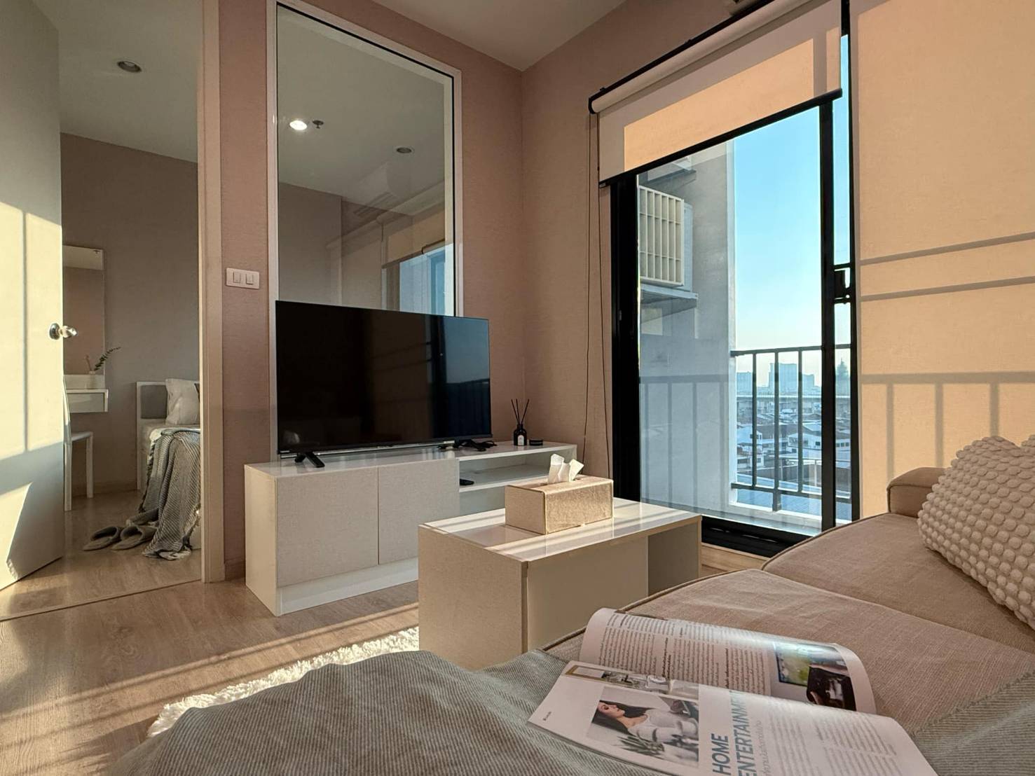 *FOR RENT* The Parkland Phetkasem-Thapra ใกล้ MRT ท่าพระ 400 ม. ( ห้องมุม วิวไม่บล็อค หน้าต่างสองฝั่ง ได้ครัวปิด แปลนนี้มีแค่ชั้นละห้องเท่านั้น)