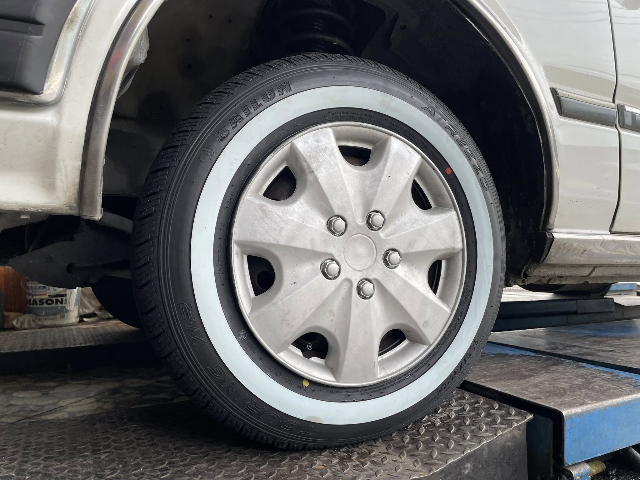 #NISSAN_CEDRIC V30 เปลี่ยนยาง 🛞🐘#SAILUN_ขอบขาวแท้_185/70R14