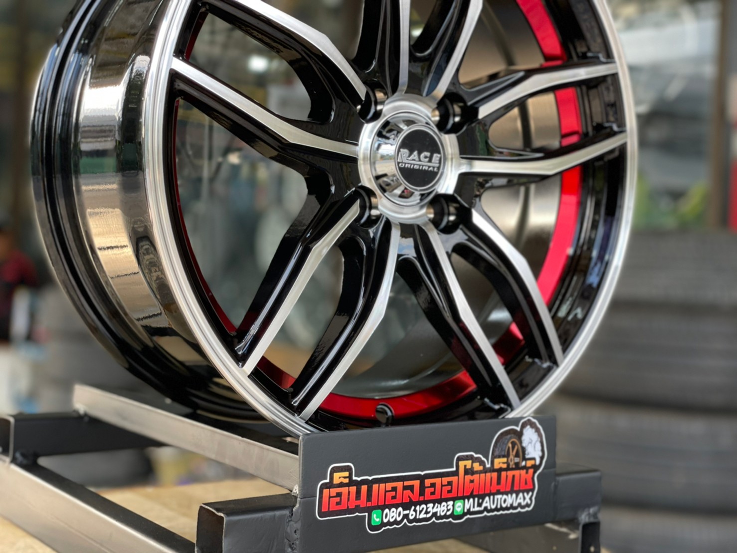 ล้อแม็กซ์ขอบ15 Wheel Performance Model WP-R10 กว้าง6.5 ออฟ35 4รู100 สีดำมิลลิ่งแดงหน้าเงา