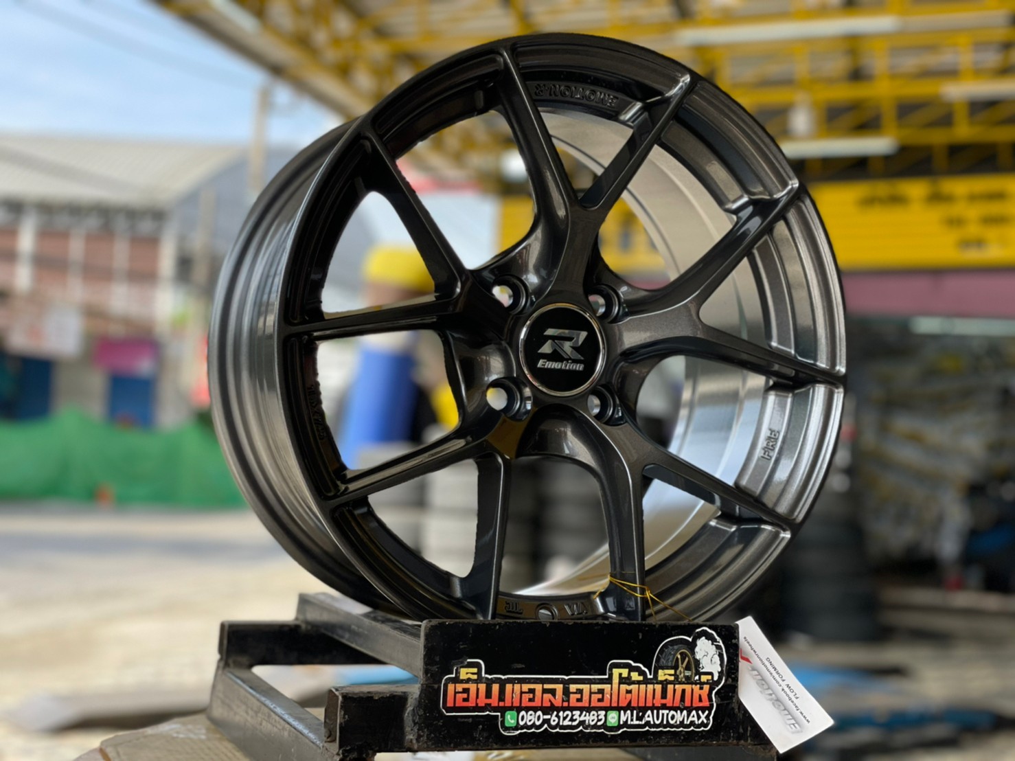 ล้อแม็กรถยนต์ขอบ15 EmotionR Wheel FRE ขอบ 15x7.5" 4รู100 ET+35 สีเทากัน