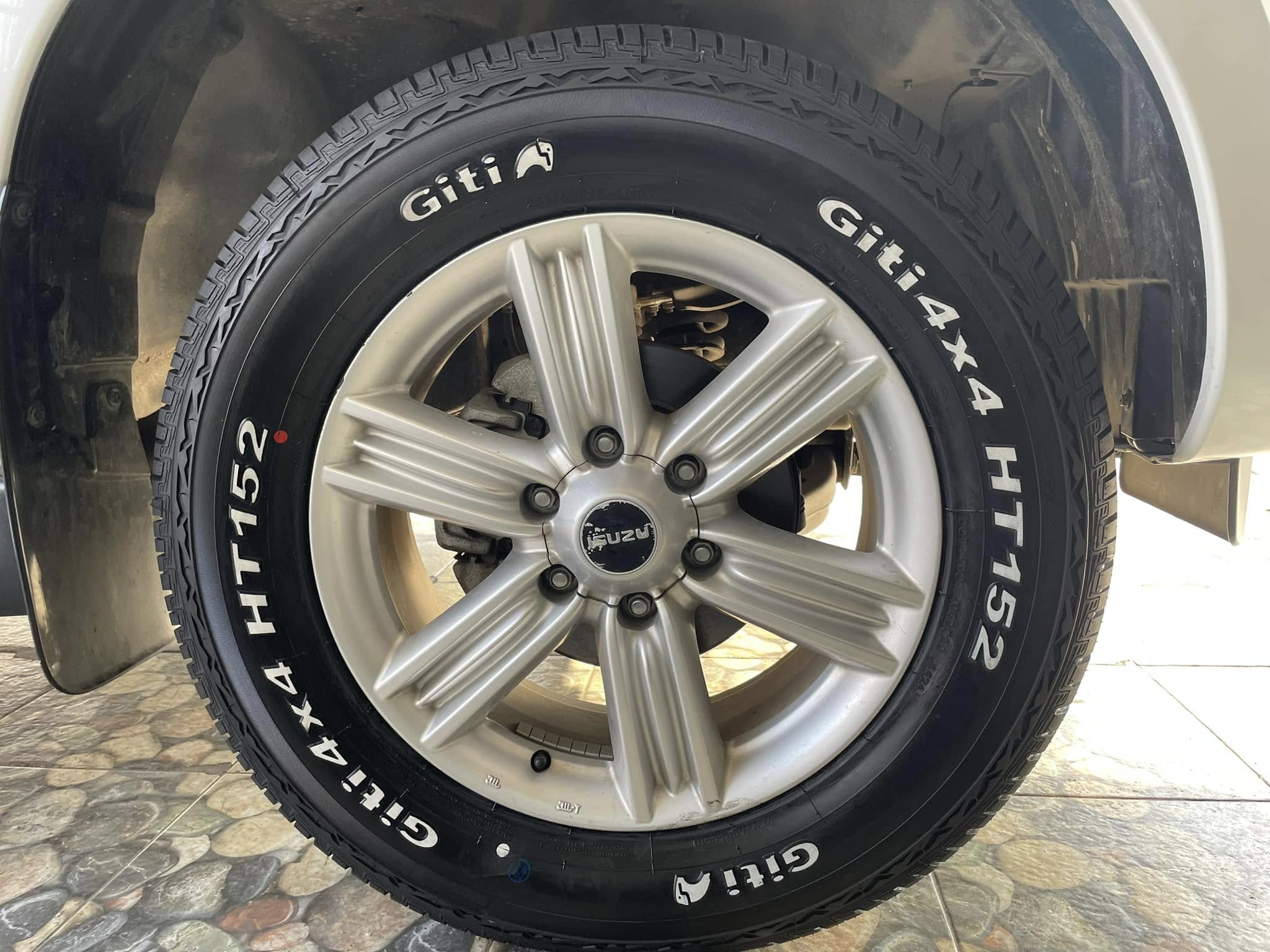 #ISUZU_D-MAX เปลี่ยนยาง #GITI_4X4HT152 265/60R18