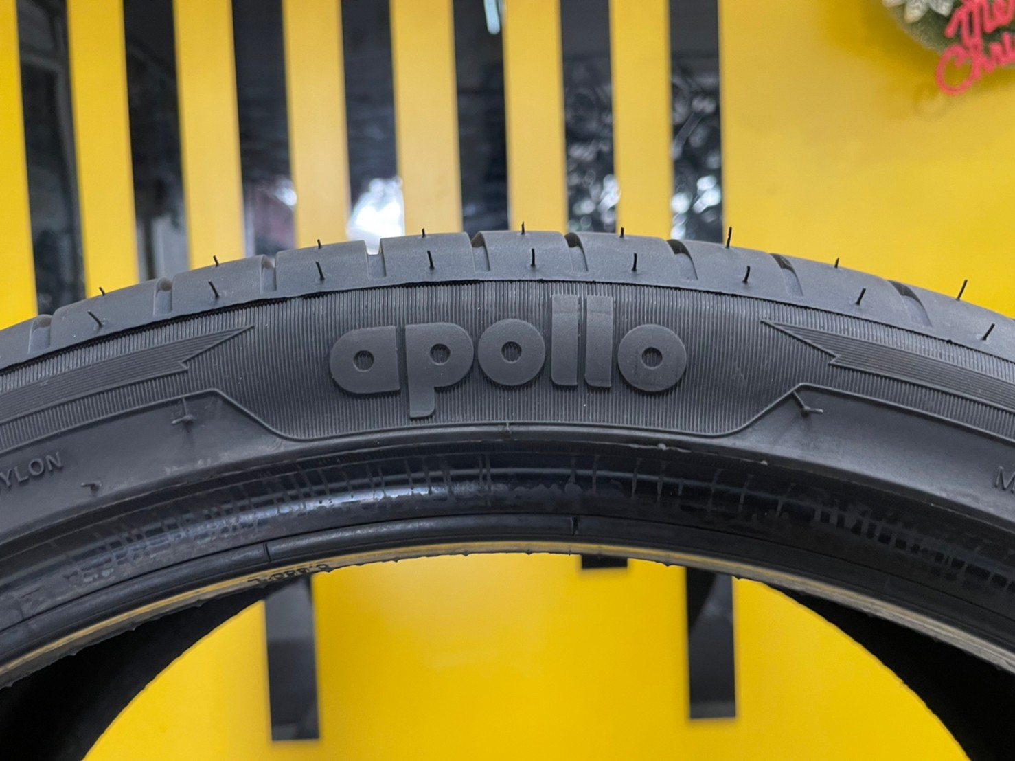 235/35R19 Apollo Aspire 4G+ ยางใหม่ปี2023
