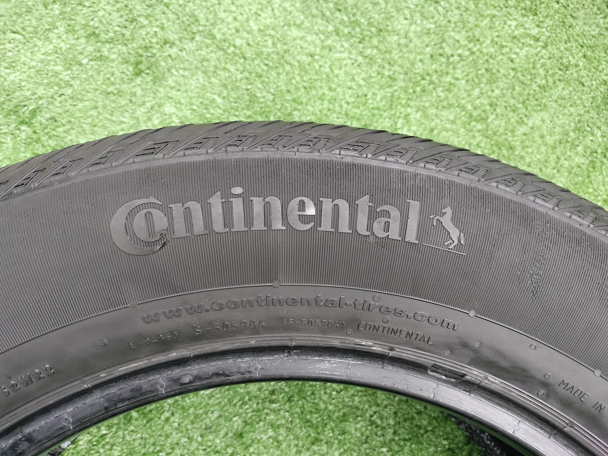 ยางมือ2 สภาพดี ขอบ17" ยางยี่ห้อCONTINENTAL LX SPORT 225/65R17