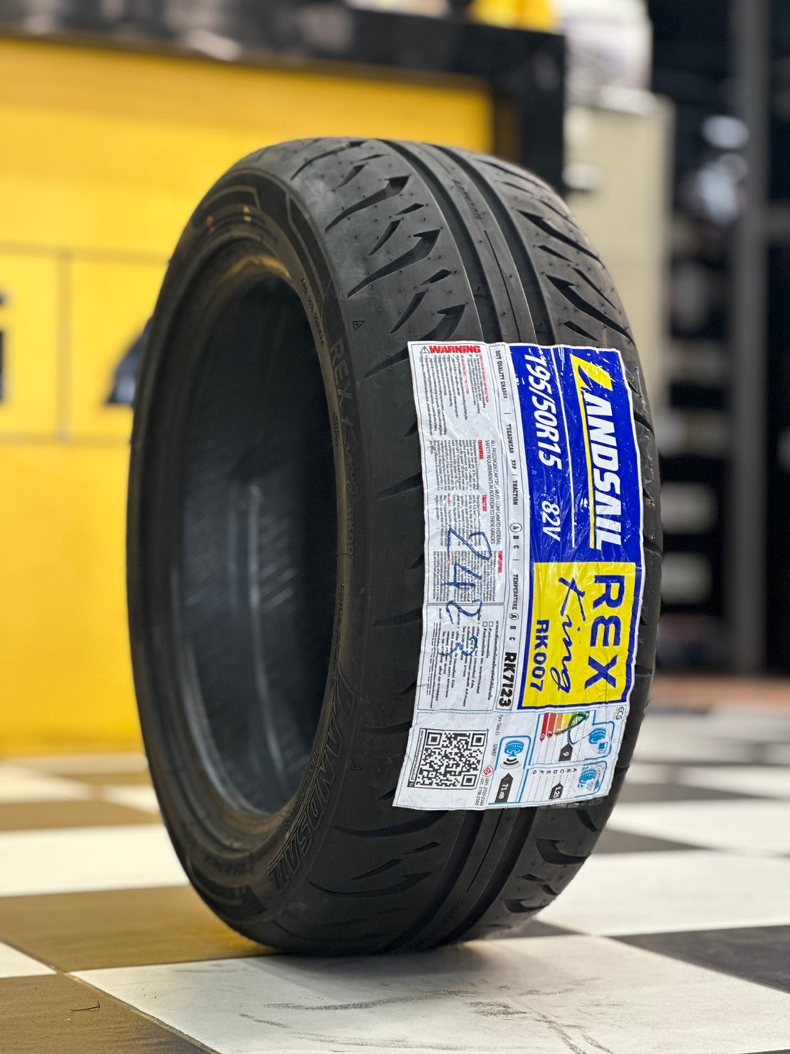 LANDSAIL RK007 195/50R15 ยางใหม่ ปี23 Treadwear320