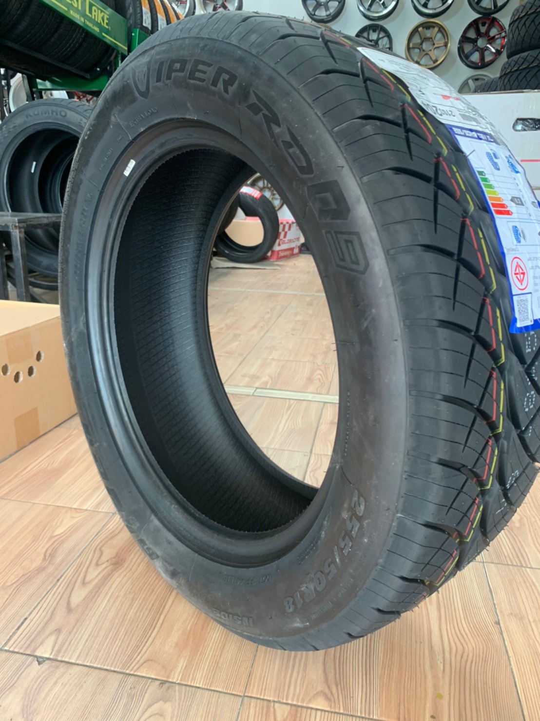 ยางสปอร์ตลายซิ่ง คุณภาพดี RAIDEN VIPER RD09 255/50R18 ยางใหม่ปี2021