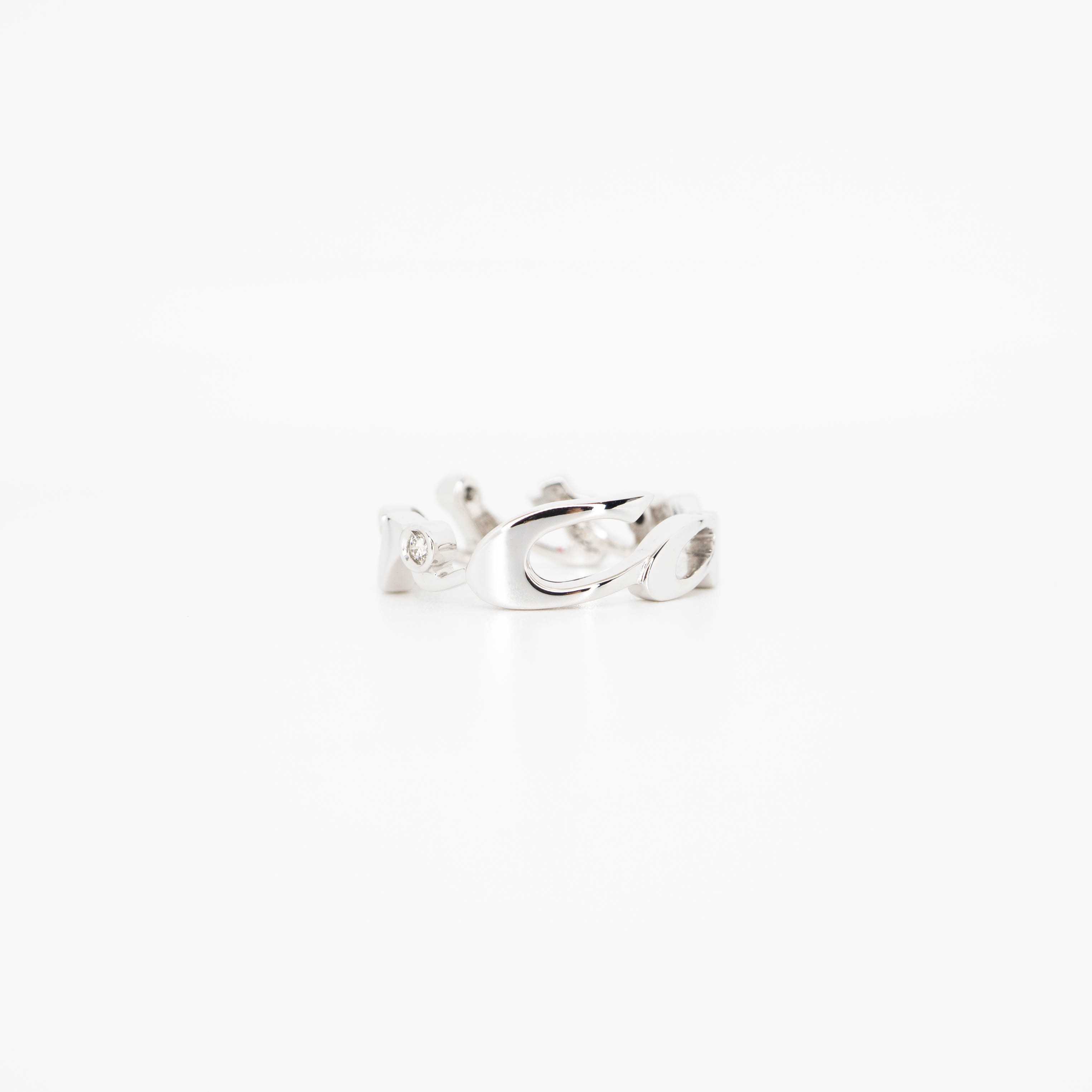 แหวน Cartier Signature 3Diamonds Limited Edition ทองขาว18K ไซส์ 49# (Used)