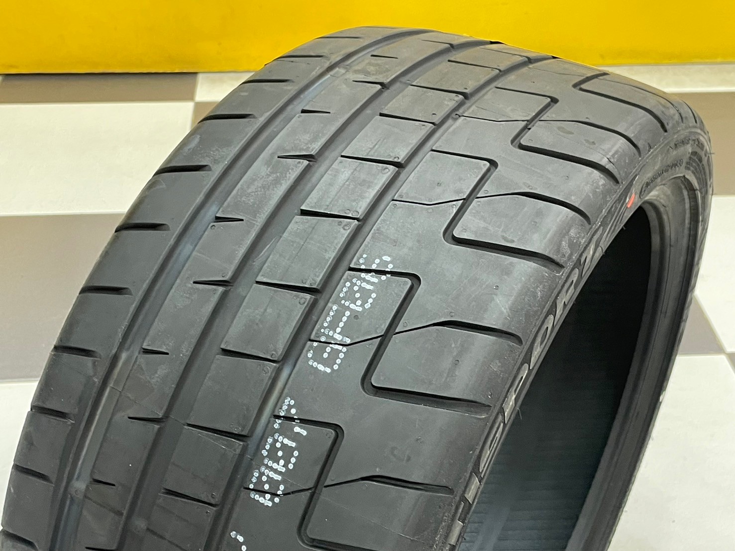 #ยางใหม่ #GITI_GTR3 245/35ZR19