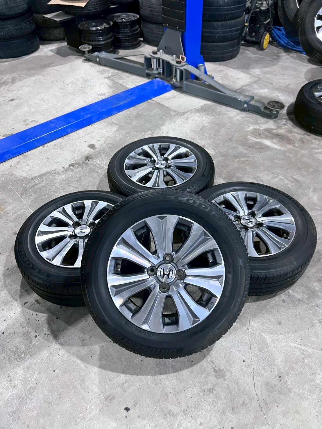 ล้อแม็กซ์เดิม HONDA CITY ขอบ 15 นิ้ว รูน็อต 4x100